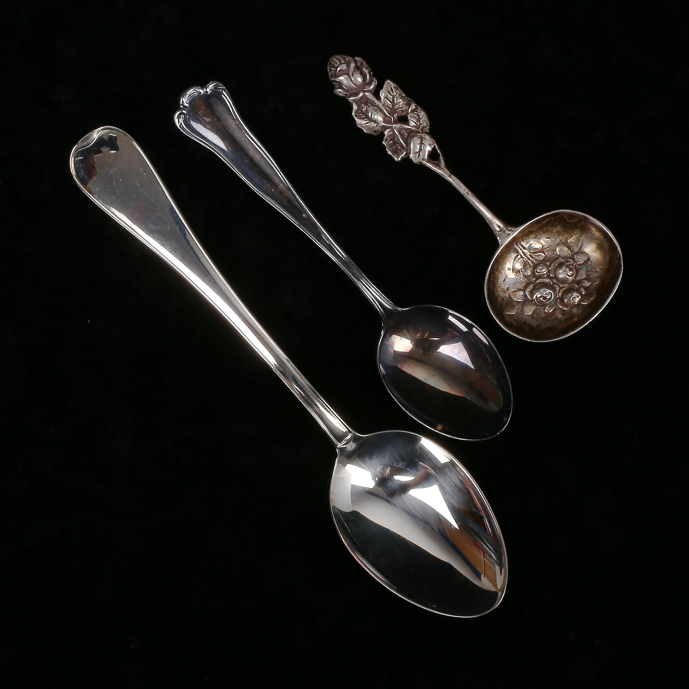 SKEDAR, 3 st, silver, vikt 67 gram.