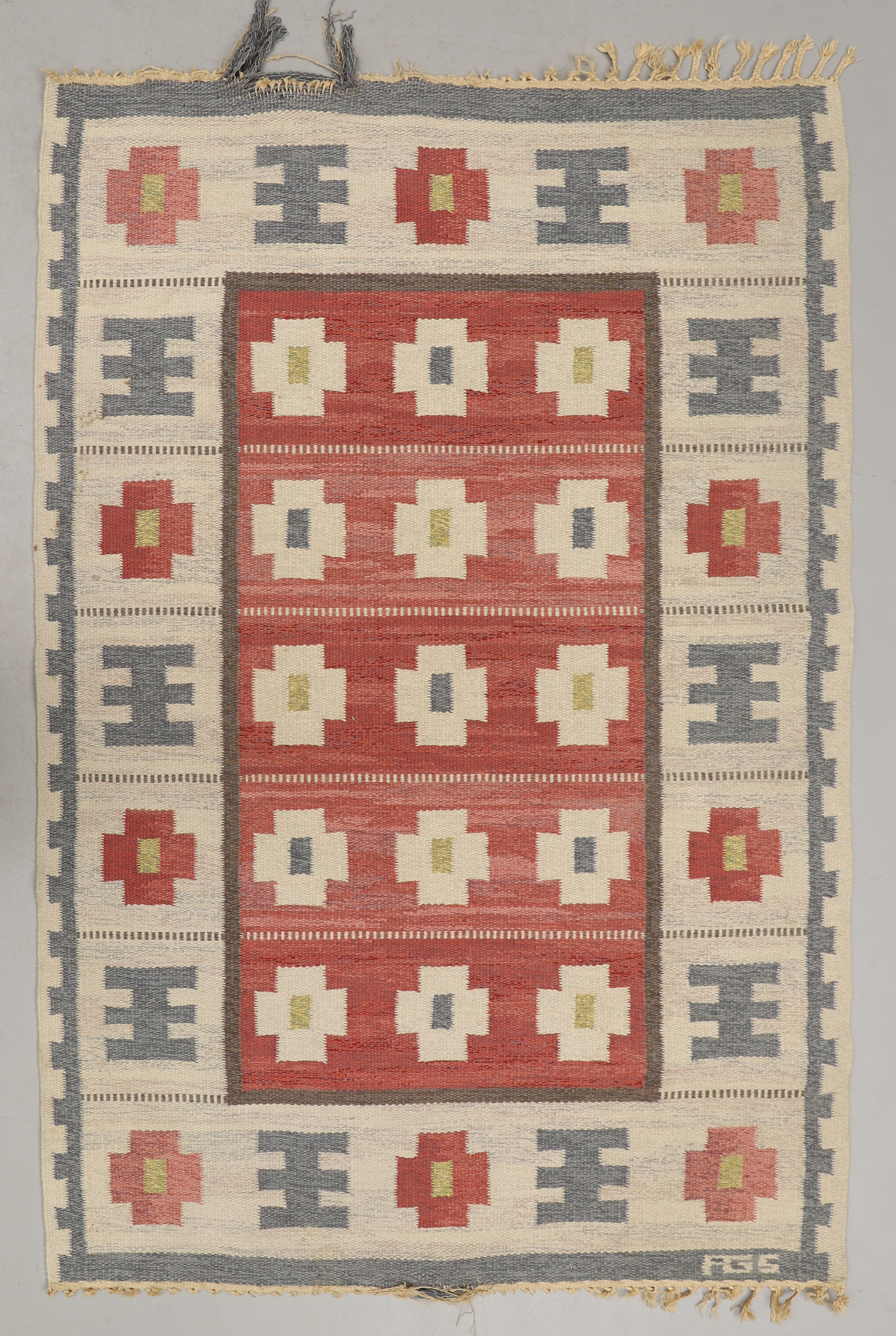 ANNA-GRETA SJÖQVIST, rölakan, matta. Signerad. Ca 210x135 cm.