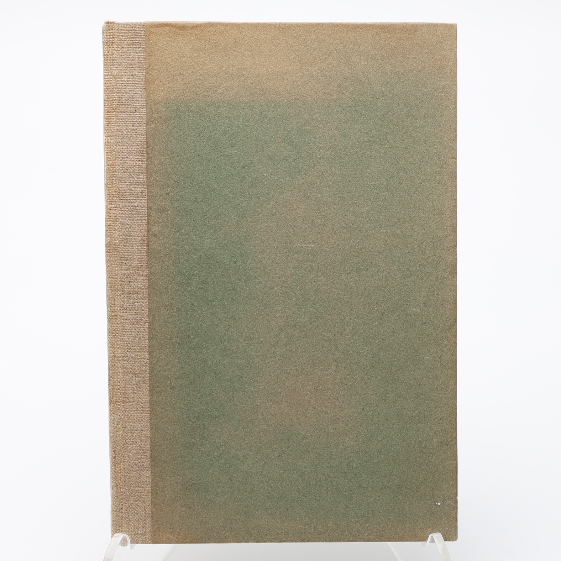 BIBLIOFILI. SYSKONEN ENID CLAY OCH ERIC GILLS THE CONSTANT MISTRESS PÅ FINPRESSEN THE COLDEN COCKEREL PRESS I LONDON 1934 - NR. 150 AV 300 EXEMPLAR.