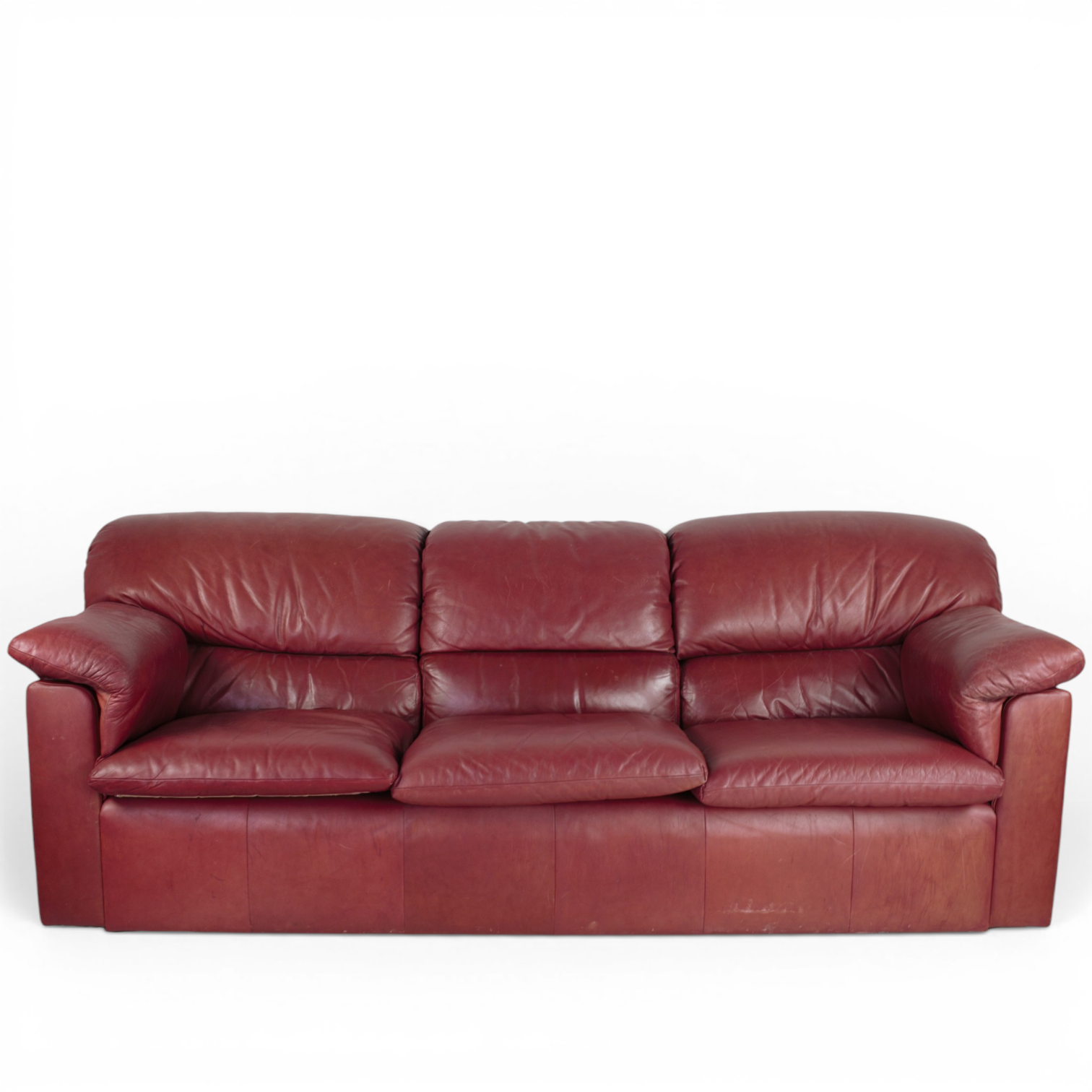 SOFFA, 3-sits, avtagbara rygg-& sittkuddar, rött skinn, 2000-tal.