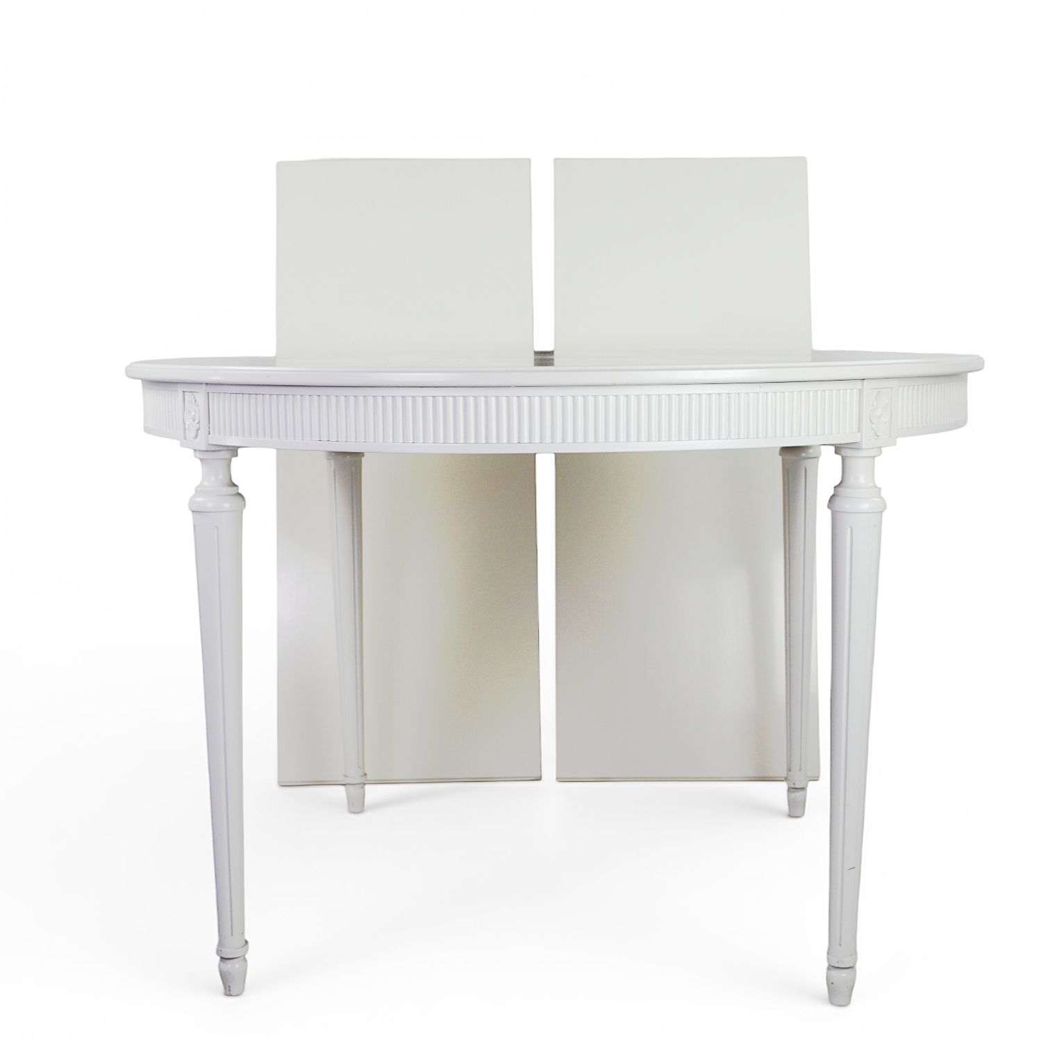 MATBORD, gustaviansk stil, 2 iläggsskivor, 1900-tal.