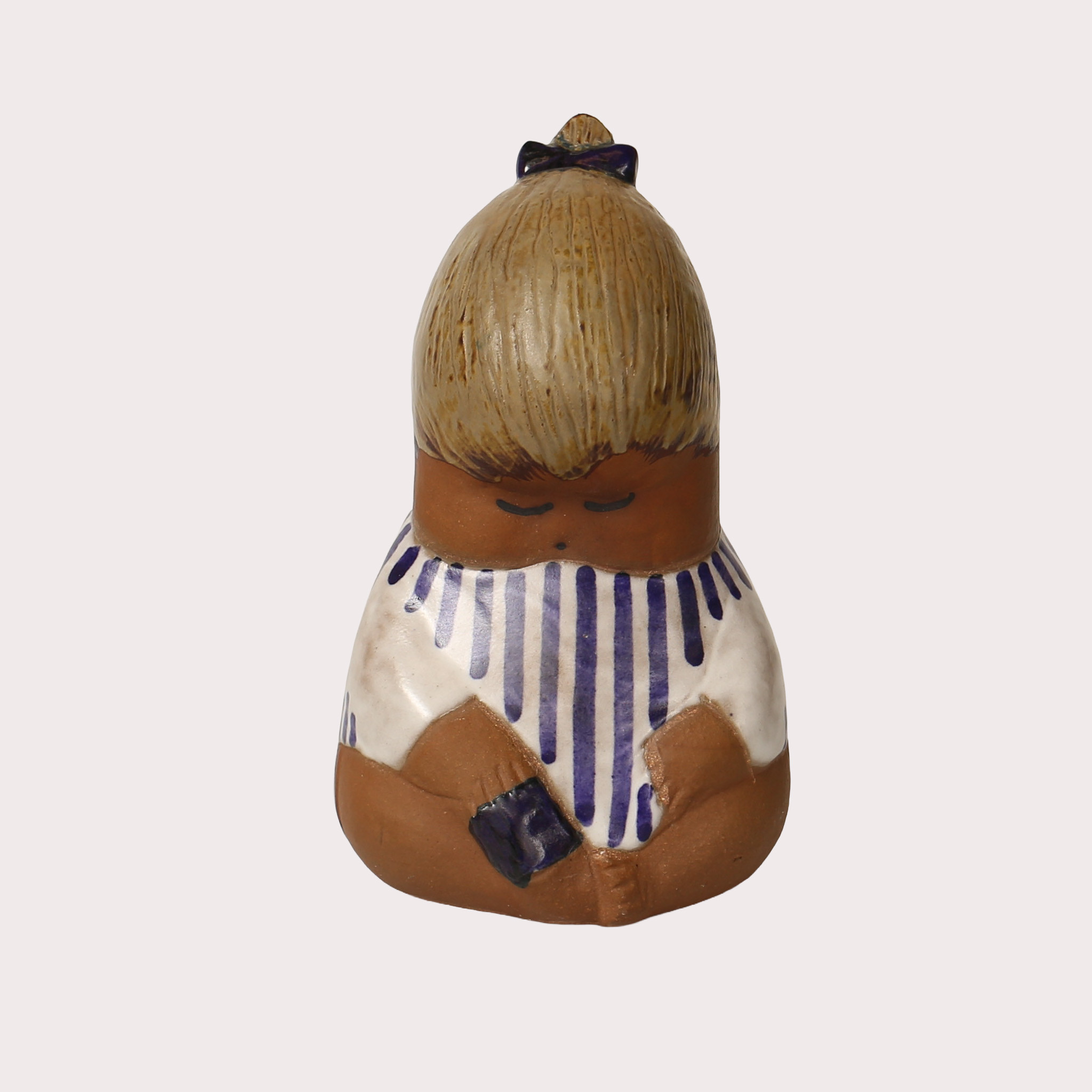 LISA LARSON. Skulptur, stengods, "Johanna" ur serien Larsons ungar, Gustavsberg.