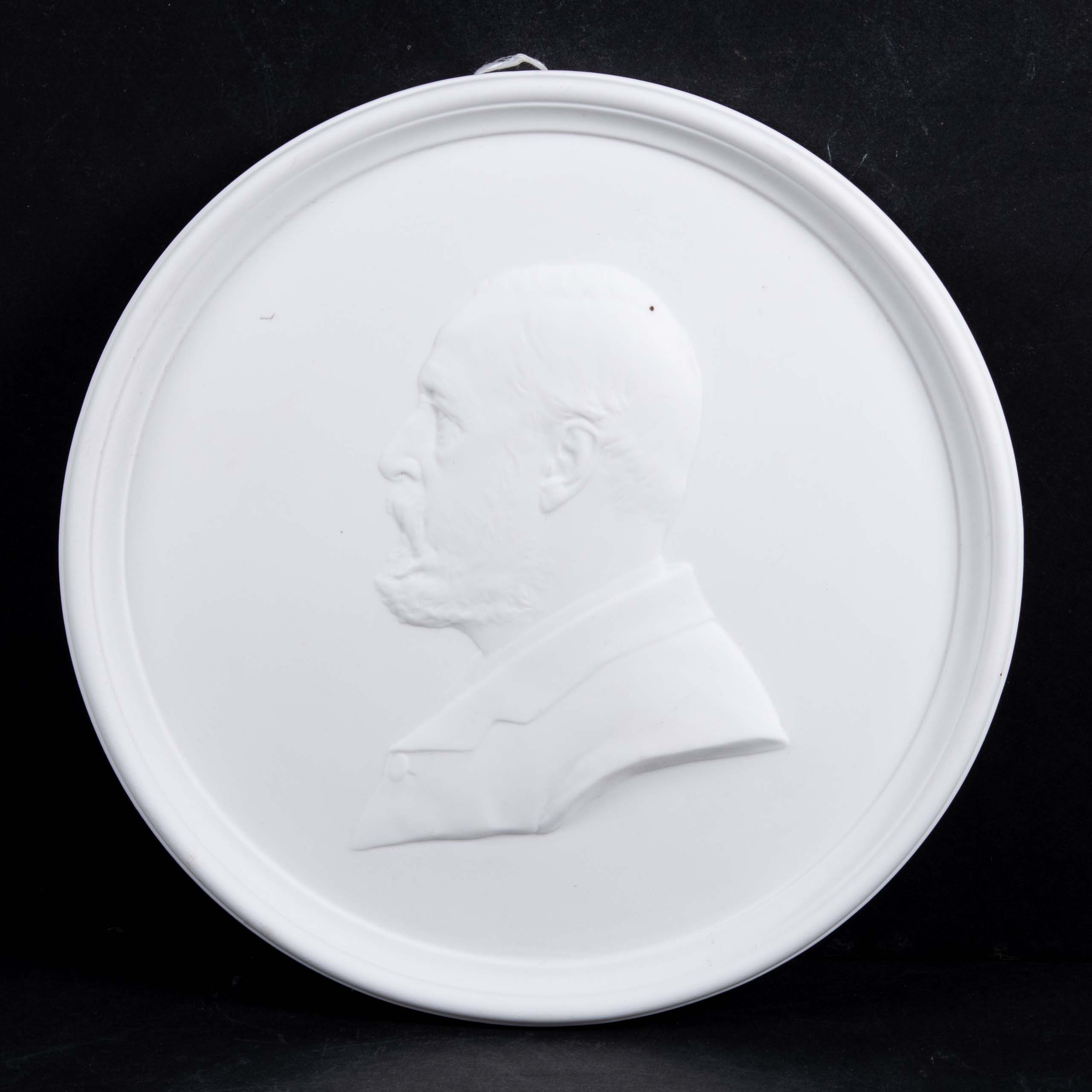 VÄGGPLAKETT, Oscar II, Rörstrand, parian, 1800-tal.