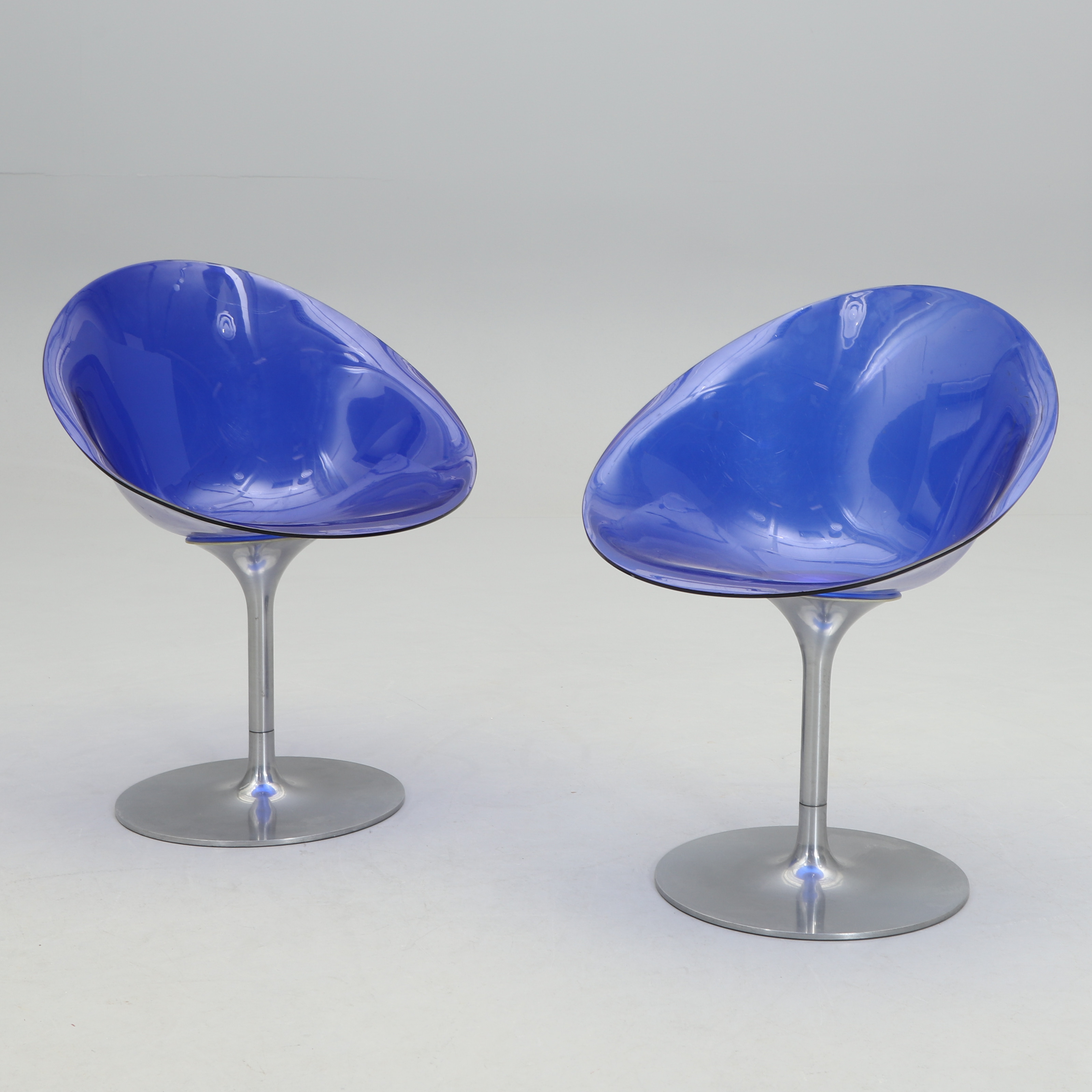 PHILIPPE STARCK. Stolar, ett par, "Ero|S|", Kartell, Italien.
