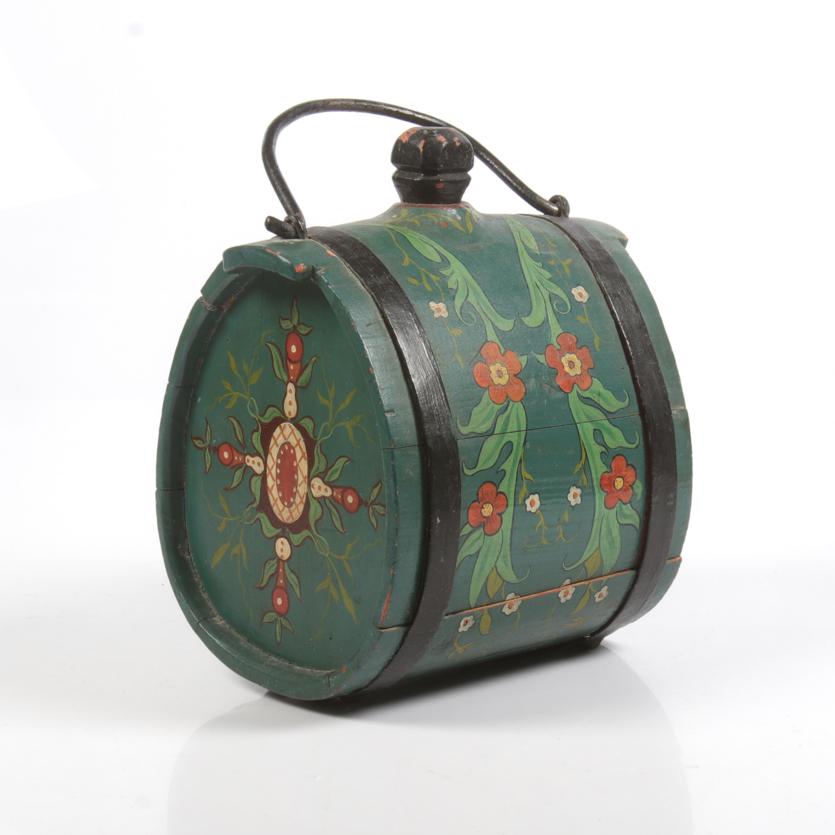 BRÄNNVINSKAGGE, laggat trä med järnband. 1800-tal.