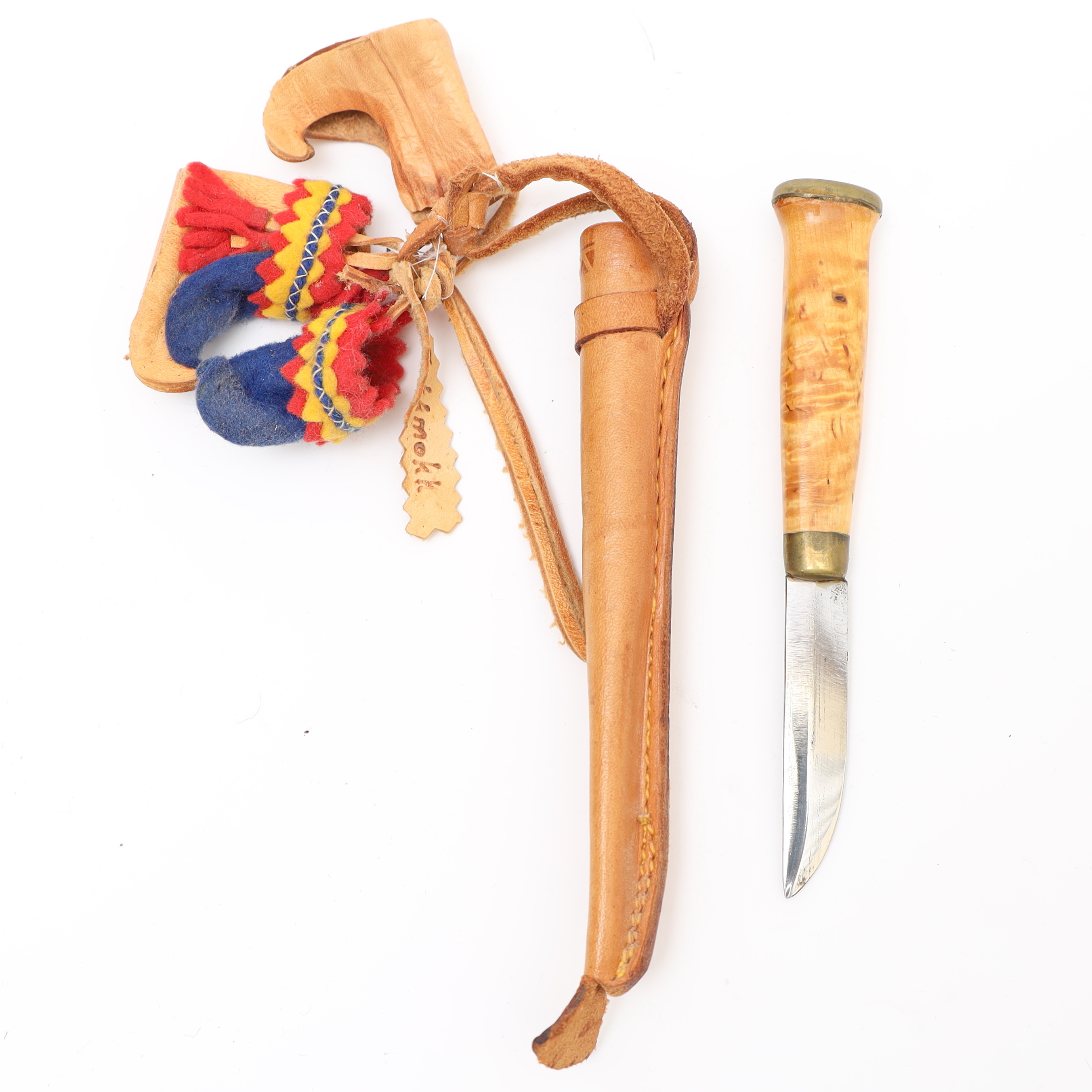 KNIV MED SLIDA, Imatra, handtag av björk, slida av läder med dekor.