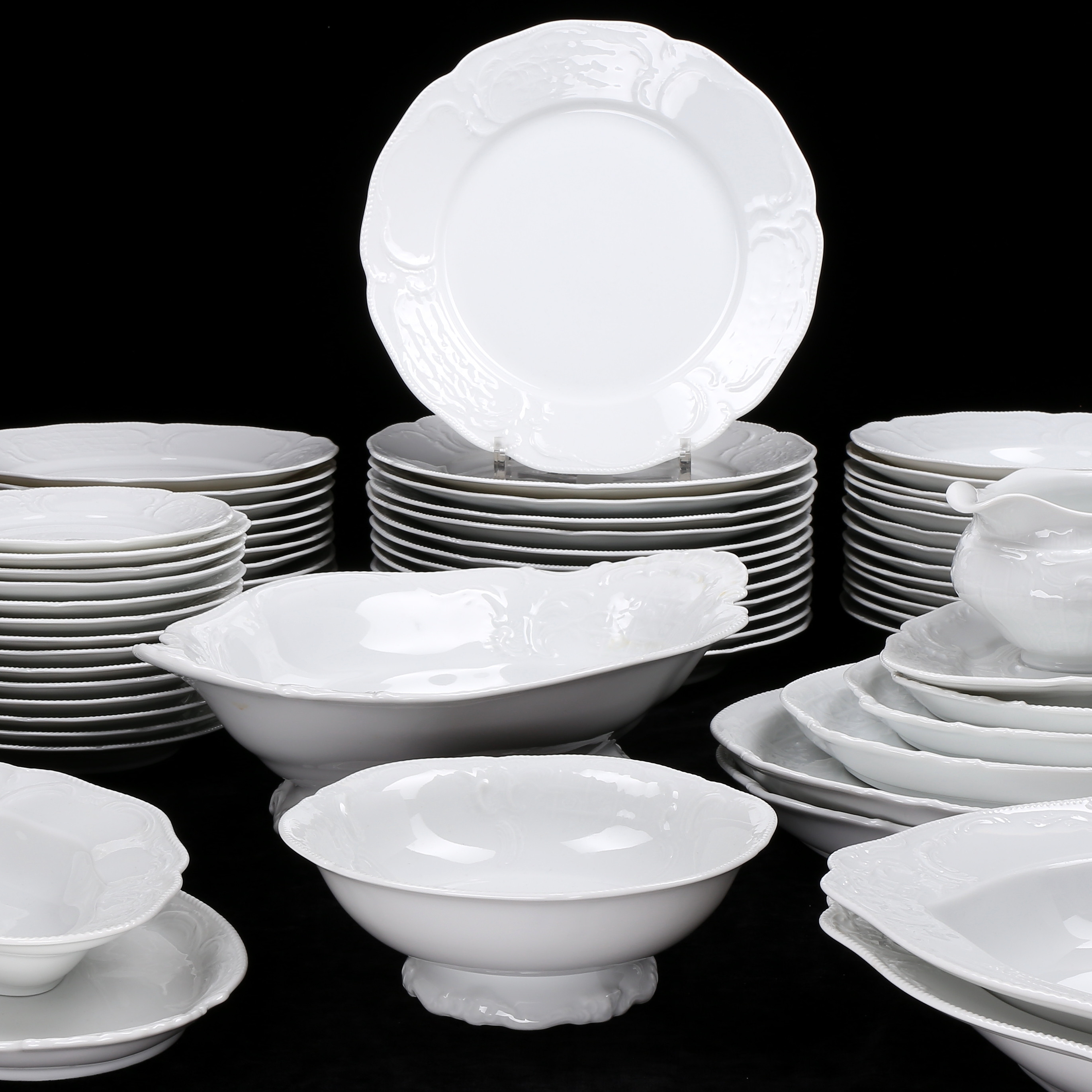 MATSERVIS, 64 delar, porslin, "Classic Rose", Rosenthal, Tyskland.