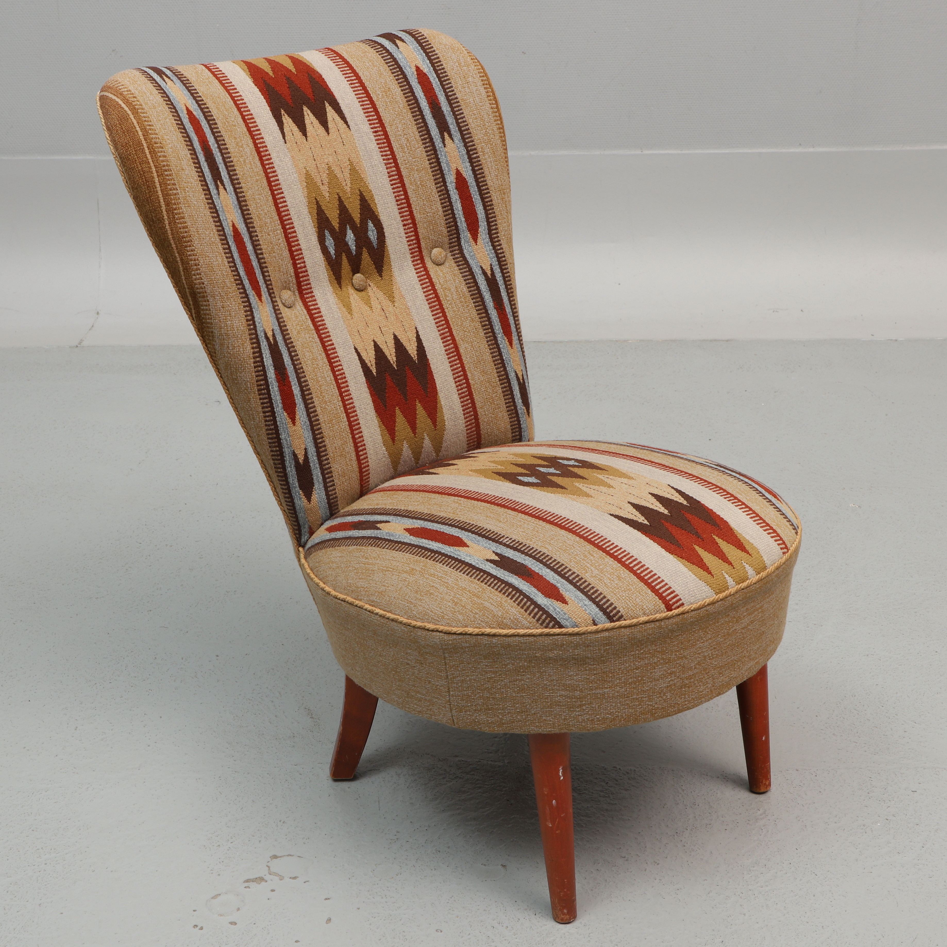EMMASTOL, textilklädd, kilim-stil, 1900-tal.