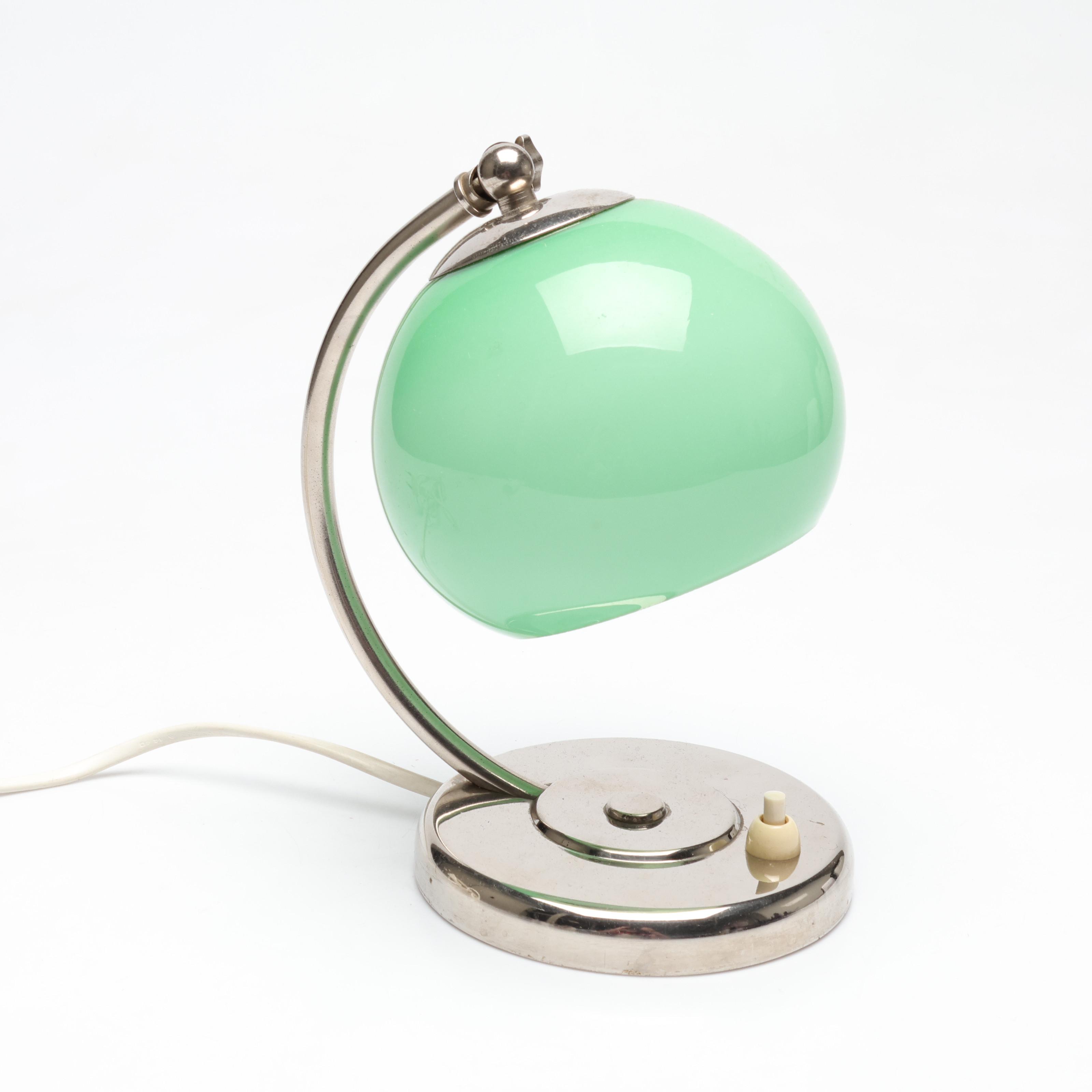 BORDSLAMPA/VÄGGLAMPA, krom och glas, funkis, 1930/40-tal.