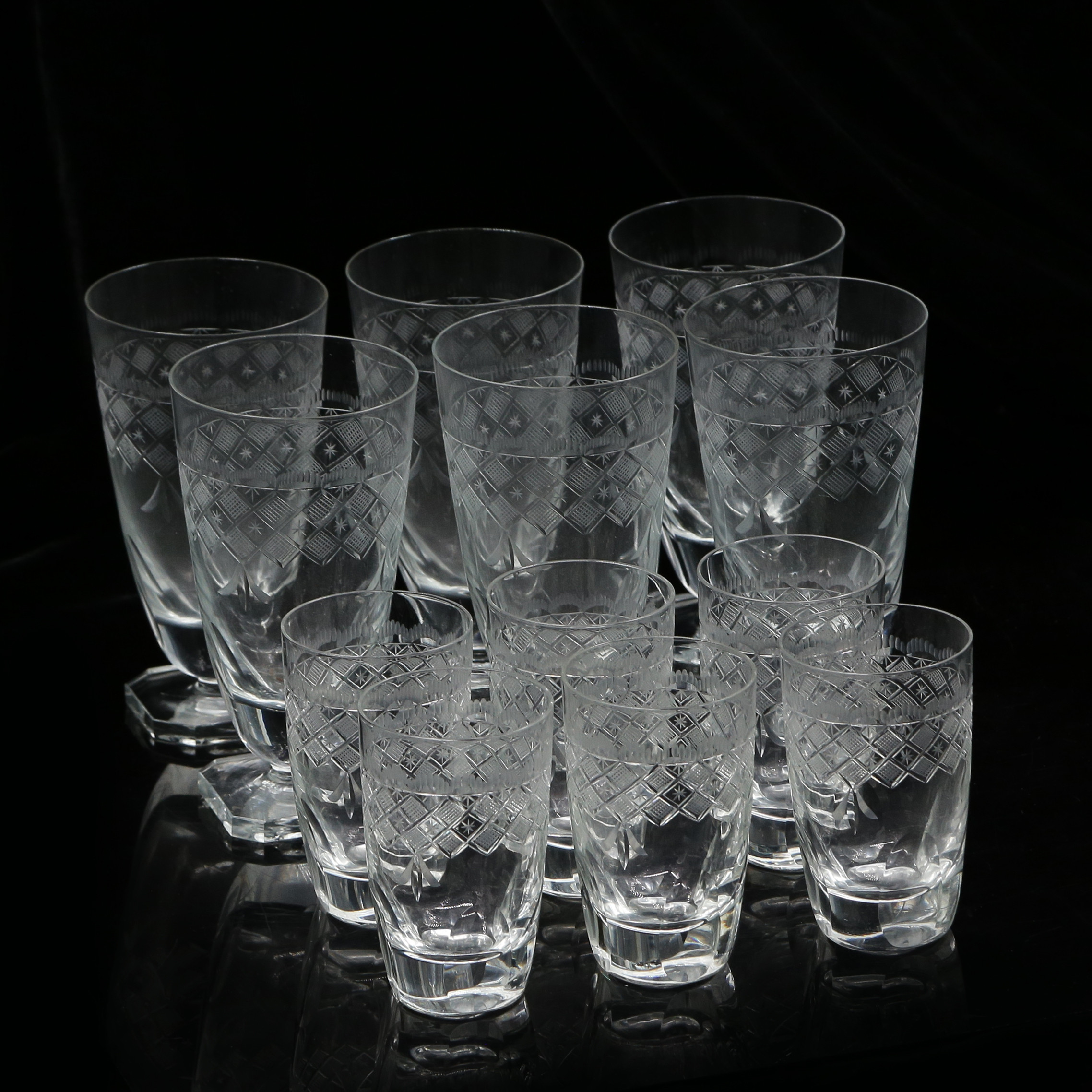 12 GLAS, RUTSLIPAD DEKOR, TROLIGEN STRÖMBERGSHYTTAN.