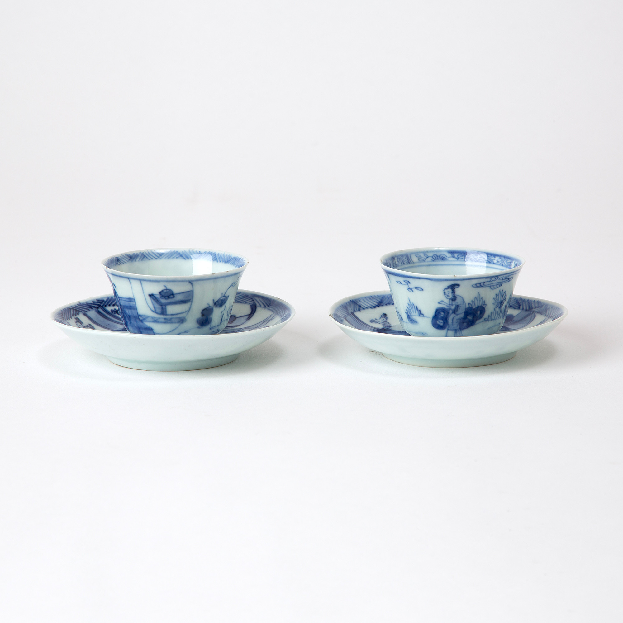 KOPPAR MED FAT, 2 st, porslin, Kina, 1700-tal.
