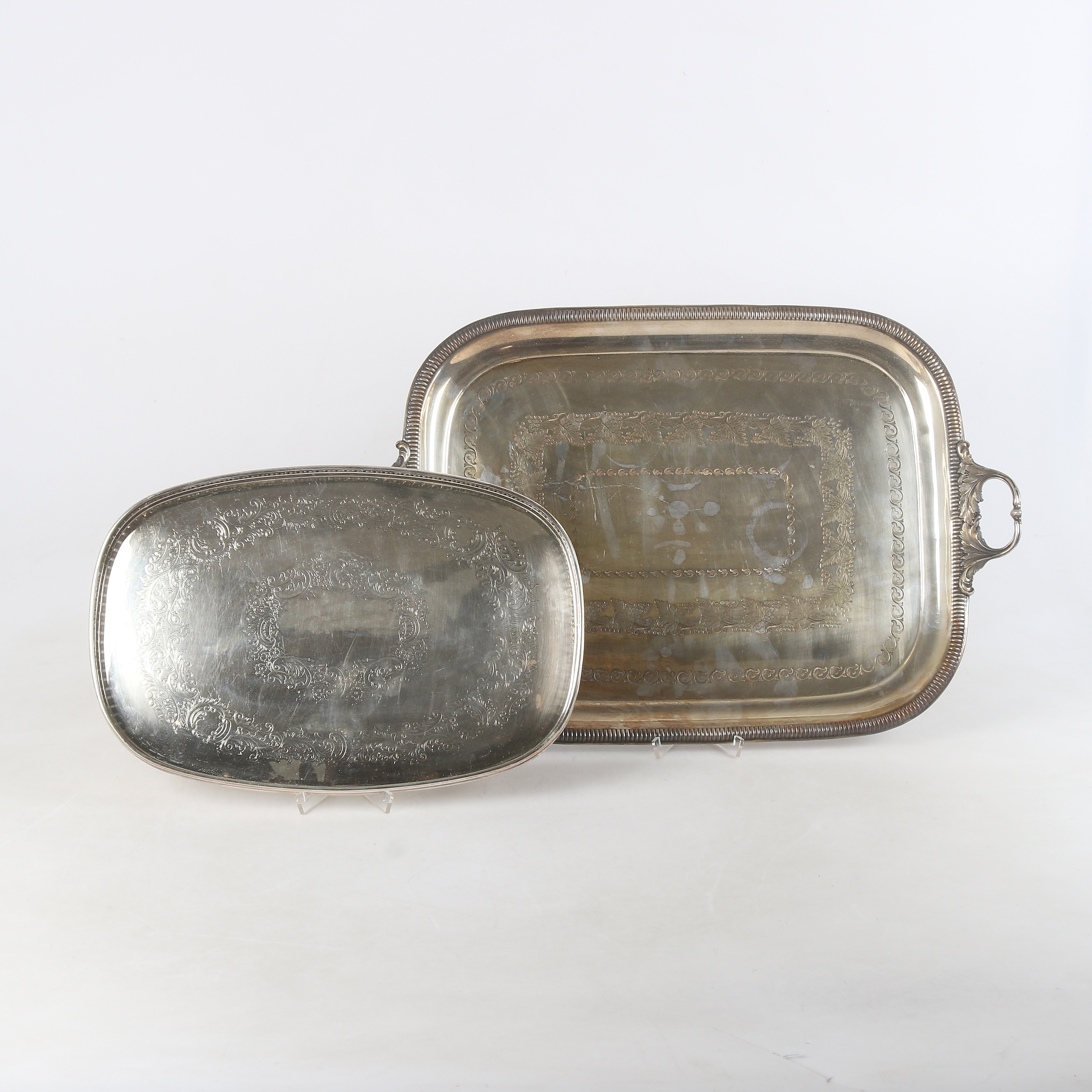 BRICKOR, 2 st, nysilver och silver plated, England.