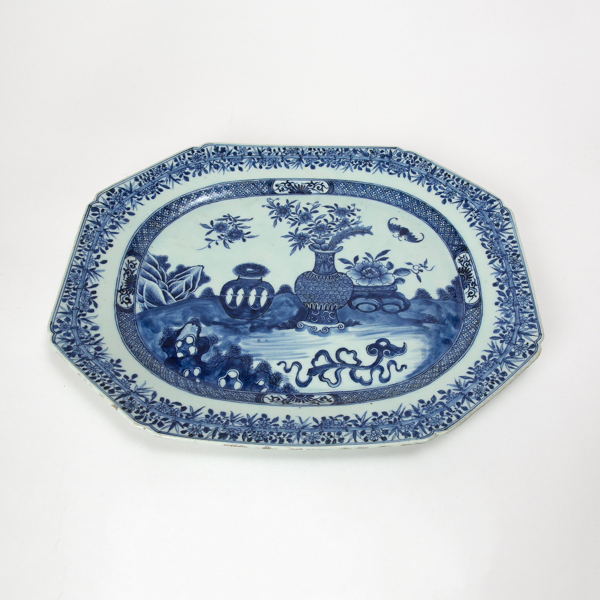 FAT, porslin, Kina, Qianlong (1736-95).