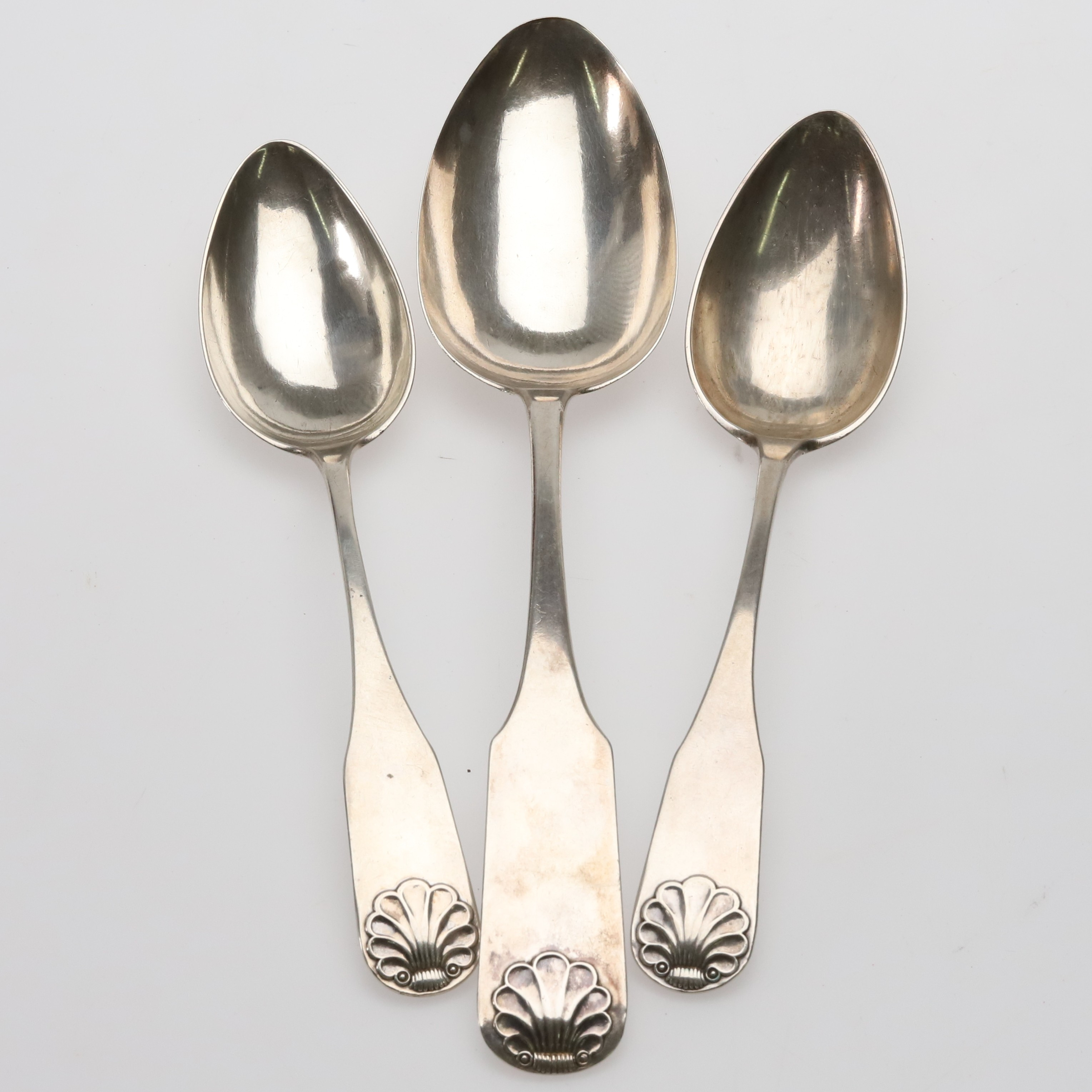 SKEDAR. 3 st. Silver, 185g, märkta treseler och G.Koch.
