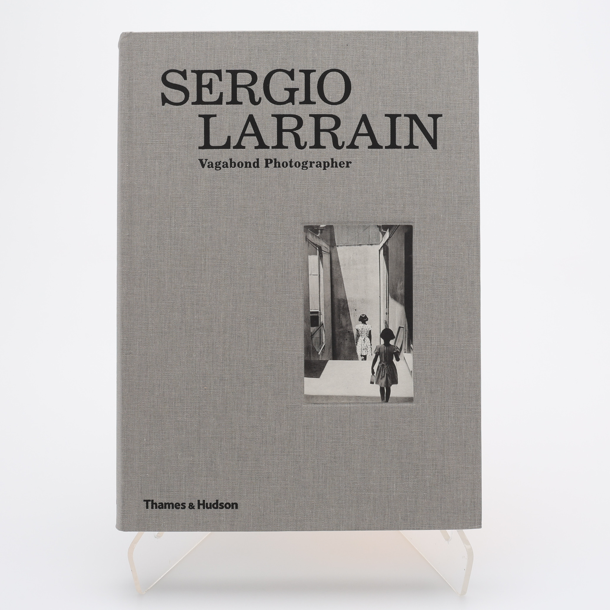 FOTO. DEN CHILENSKE FOTOGRAFEN SERGIO LARRAINS "VAGABOND PHOTOGRAPHER", 2013.
