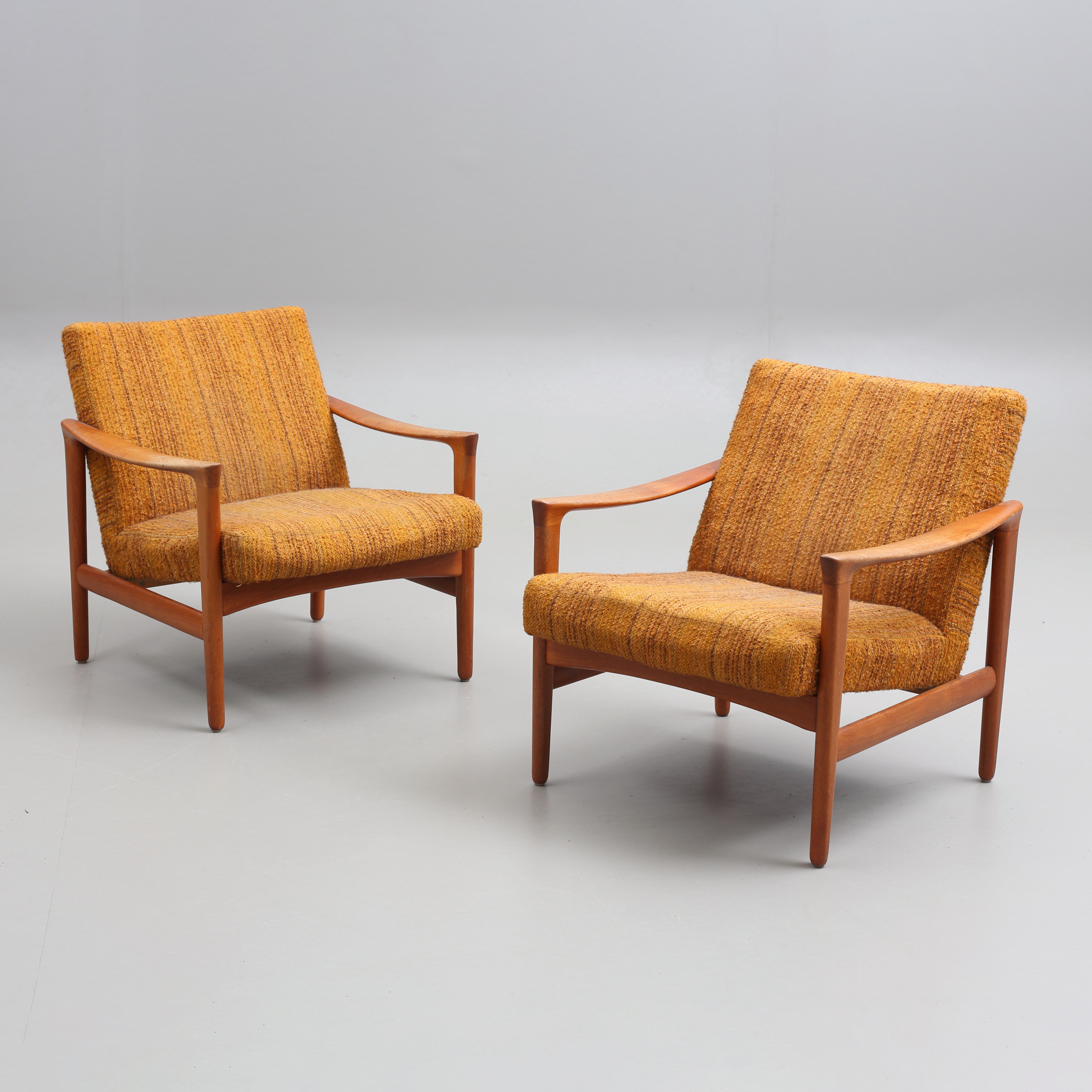 FÅTÖLJER, ett par, teak/textil, Bröderna Andersson, Ekenässjön, 1900-talets andra hälft.