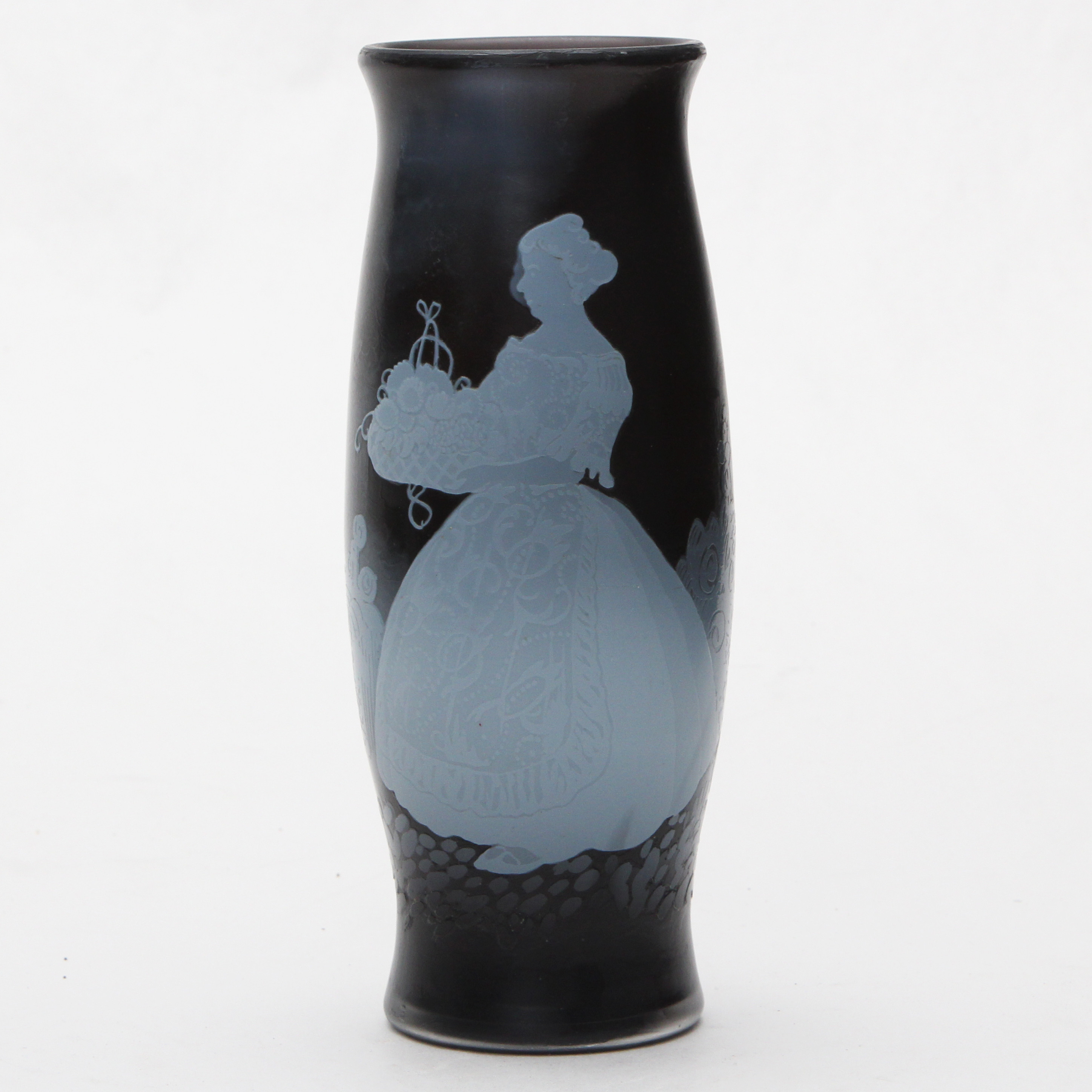 FRITZ BLOMQVIST. VAS, glas, Orrefors, överfång, signerad, både på undersidan och på livet, 1910-tal.