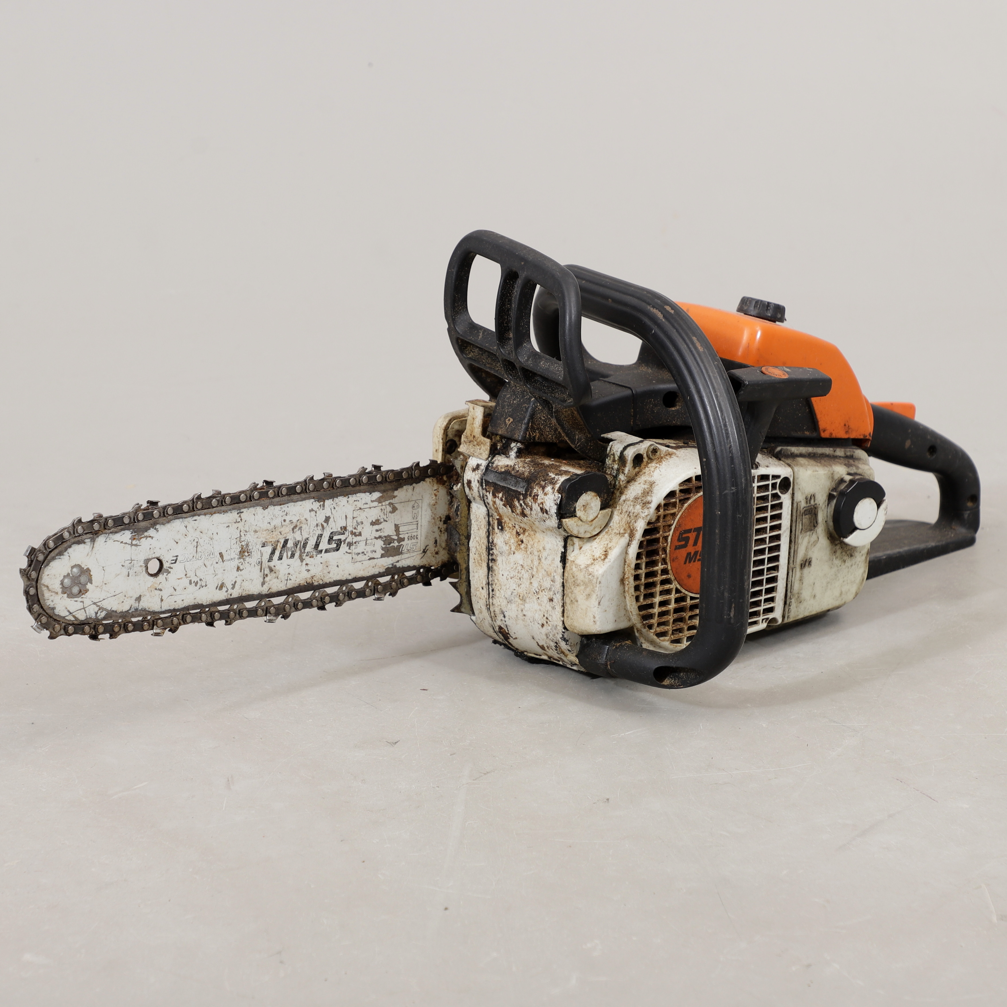 MOTORSÅG, Stihl MS200.