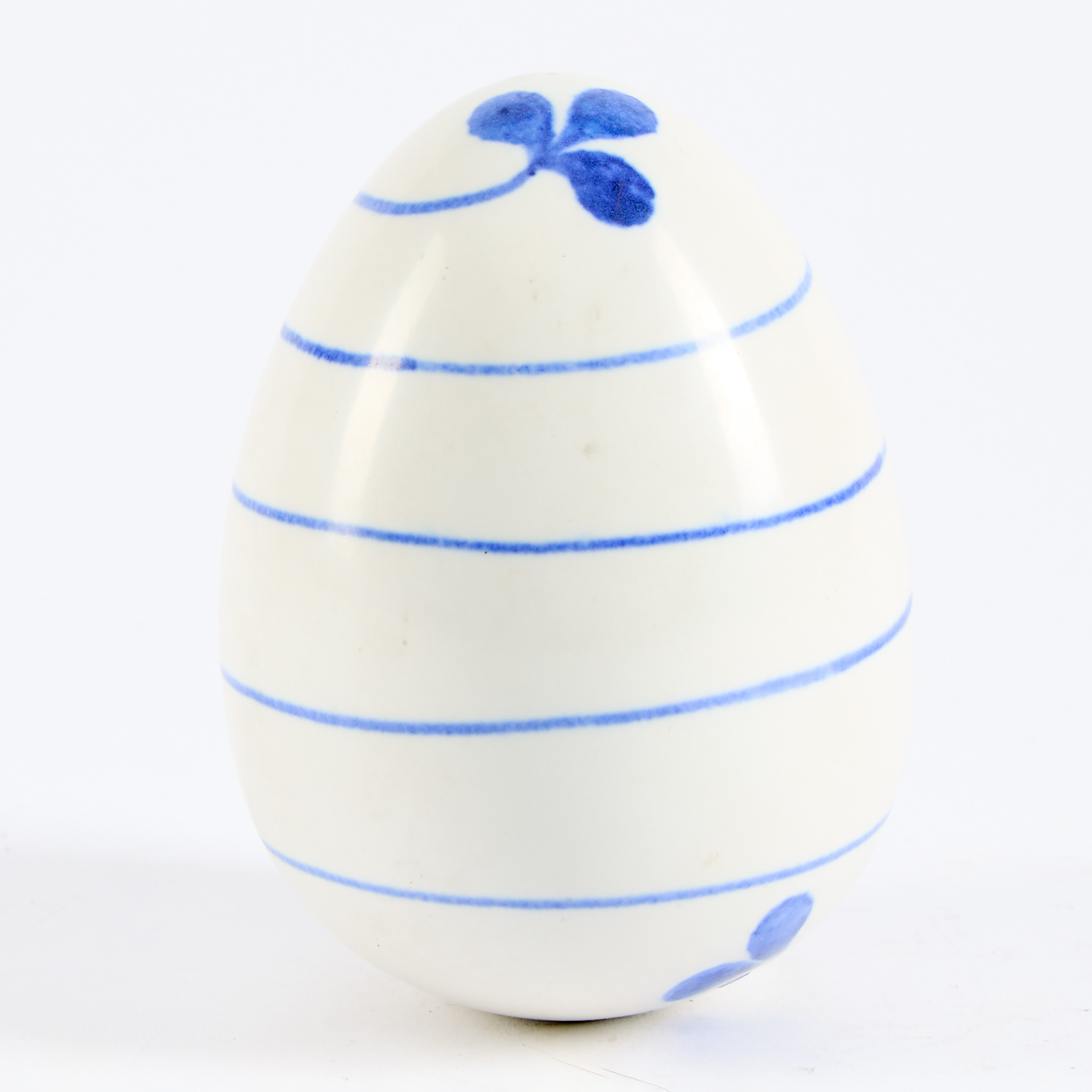LISA LARSON. Skulptur, ägg, glaserat stengods.