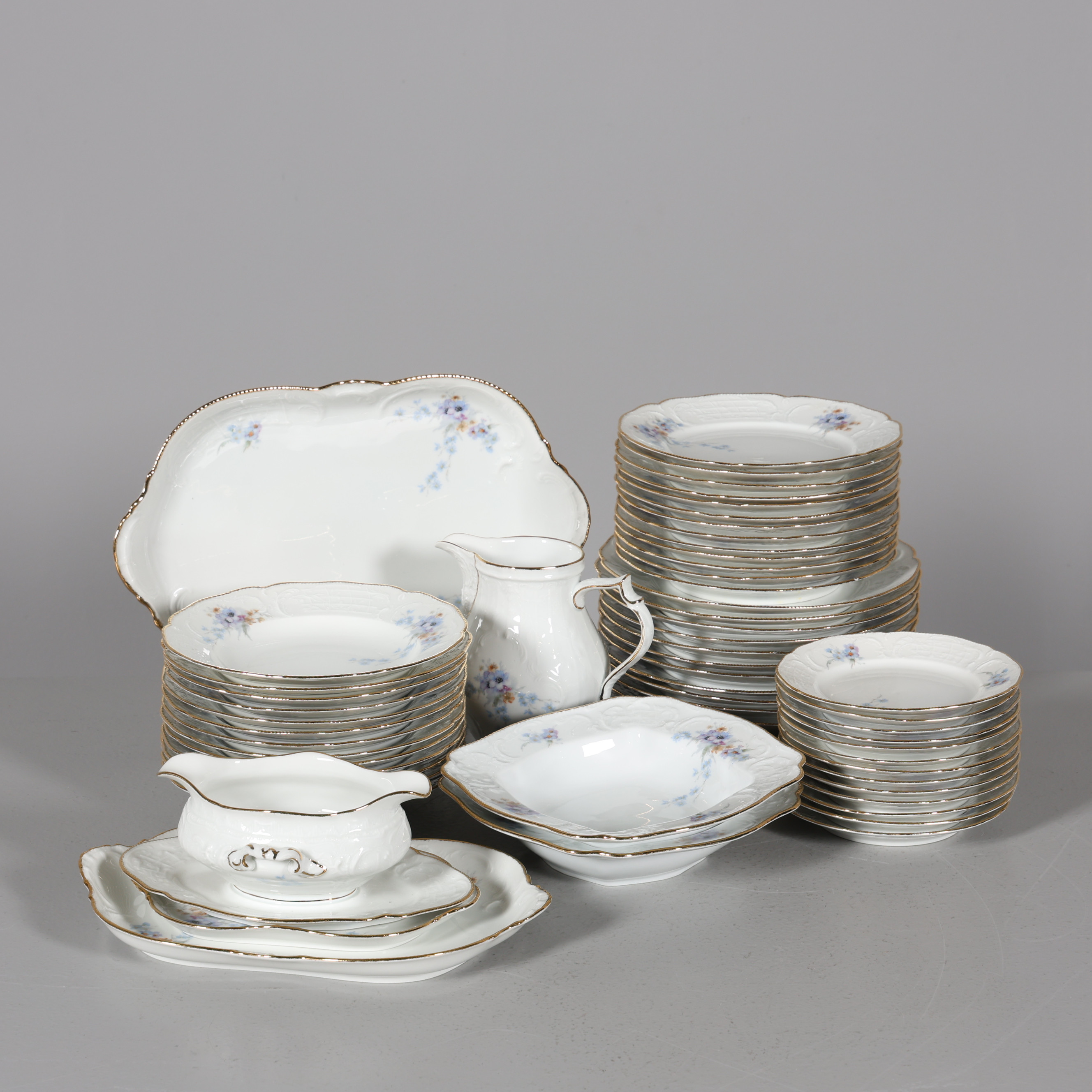 MATSERVIS, 58 delar, porslin, "Sanssouci", Rosenthal.