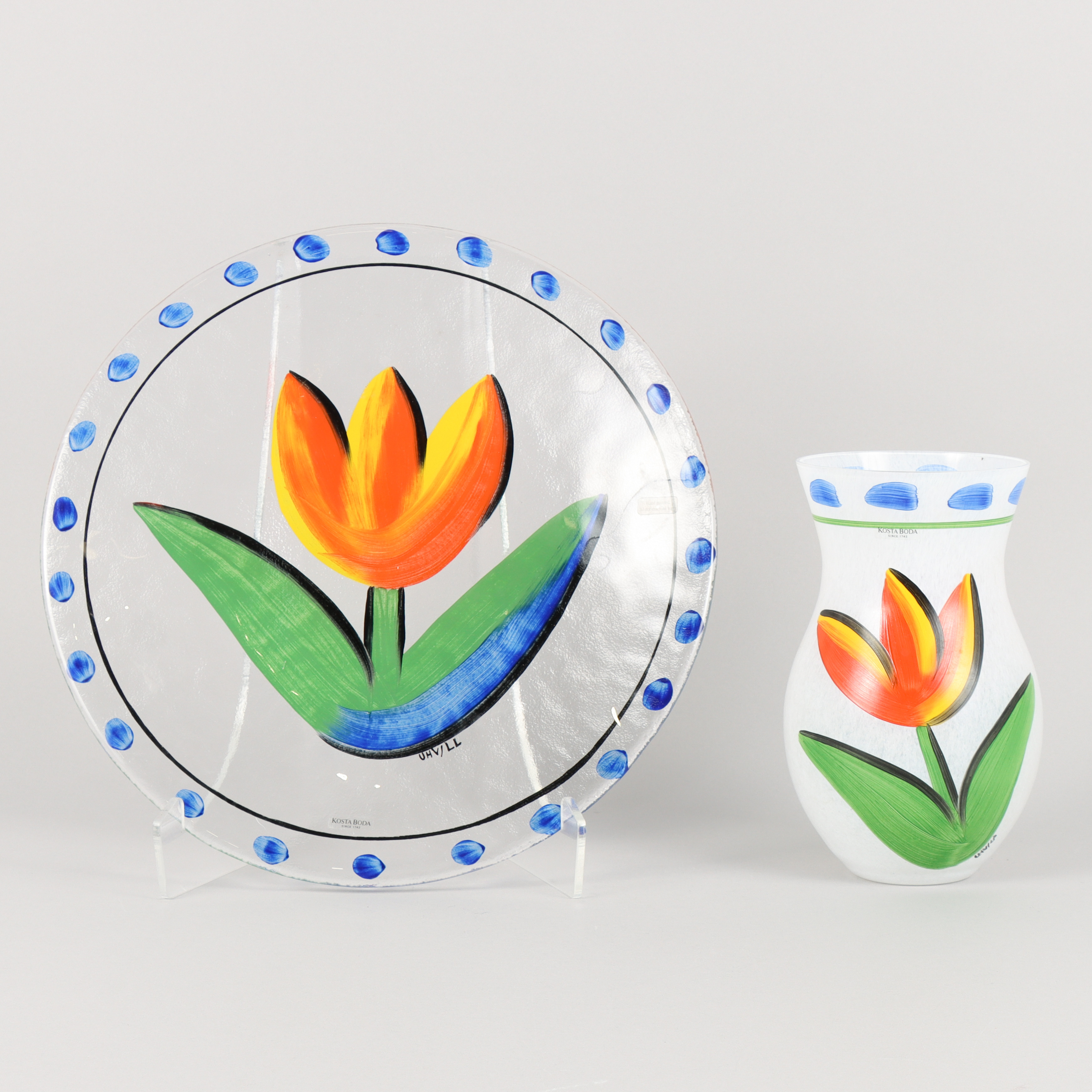 ULRICA HYDMAN-VALLIEN. Vas och fat, Kost Boda "Tulipa".