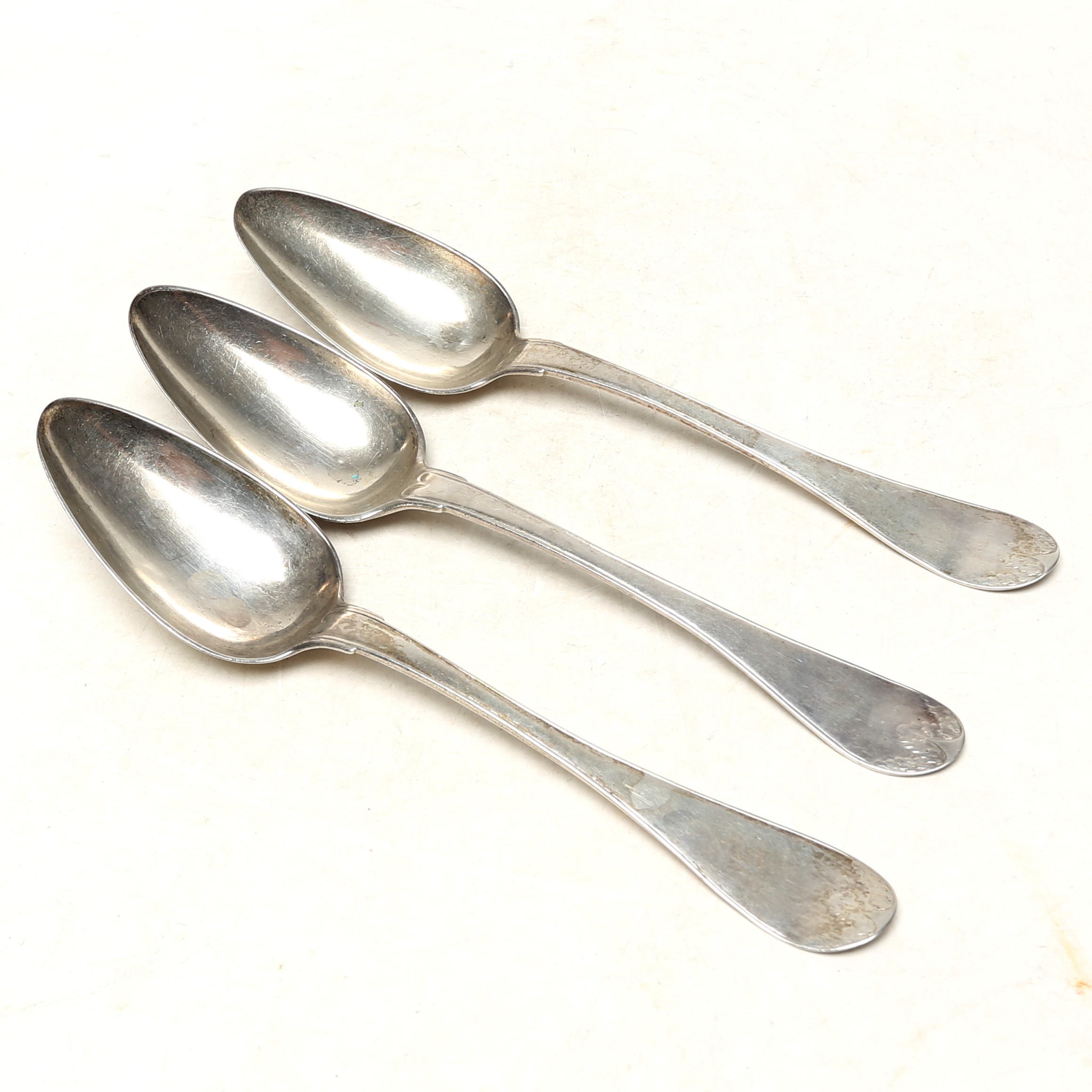 MATSKEDAR, 3 st, silver, antika, årsbokstav U3.