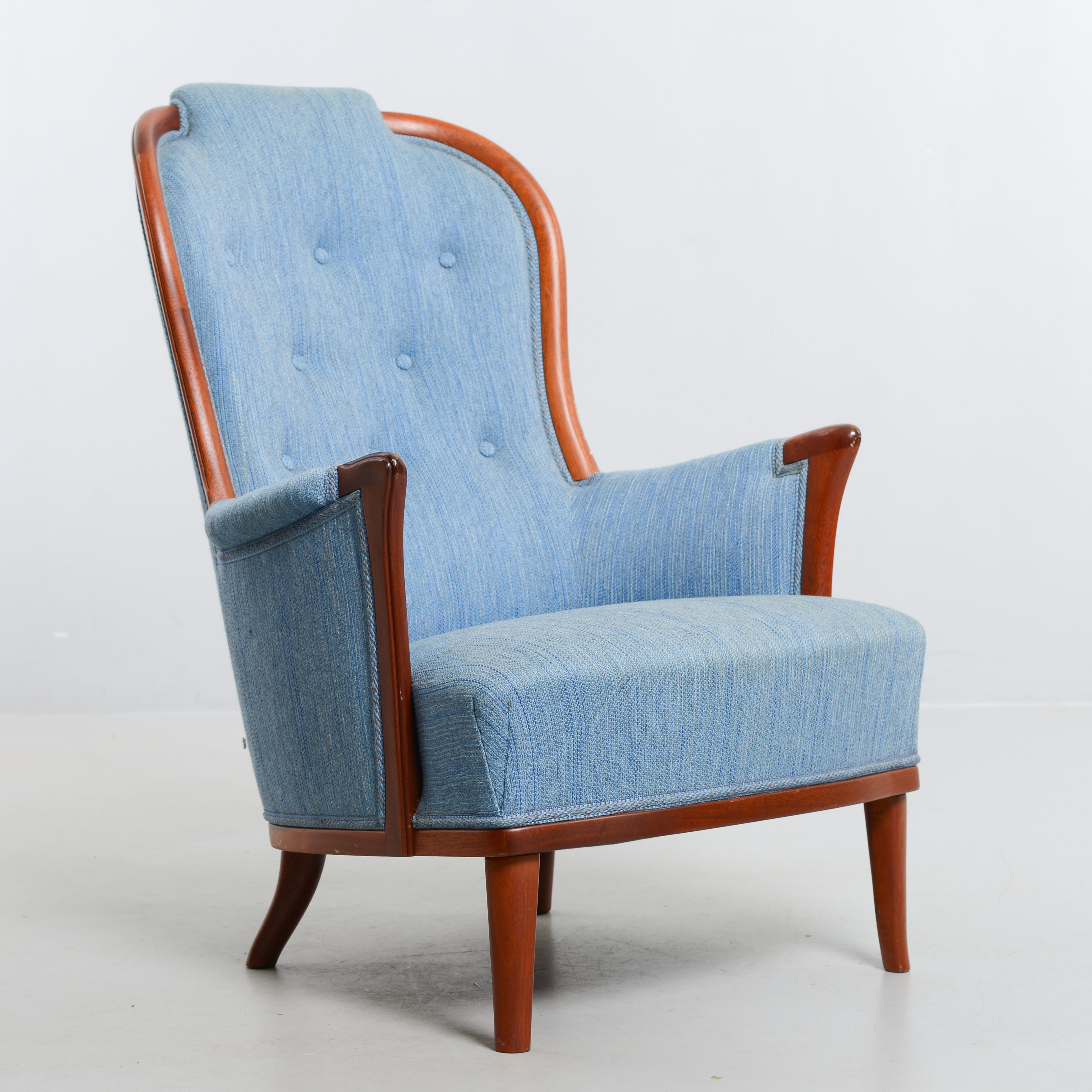 CARL MALMSTEN. "Vår Fru", fåtölj, O.H Sjögren, formgiven 1961.