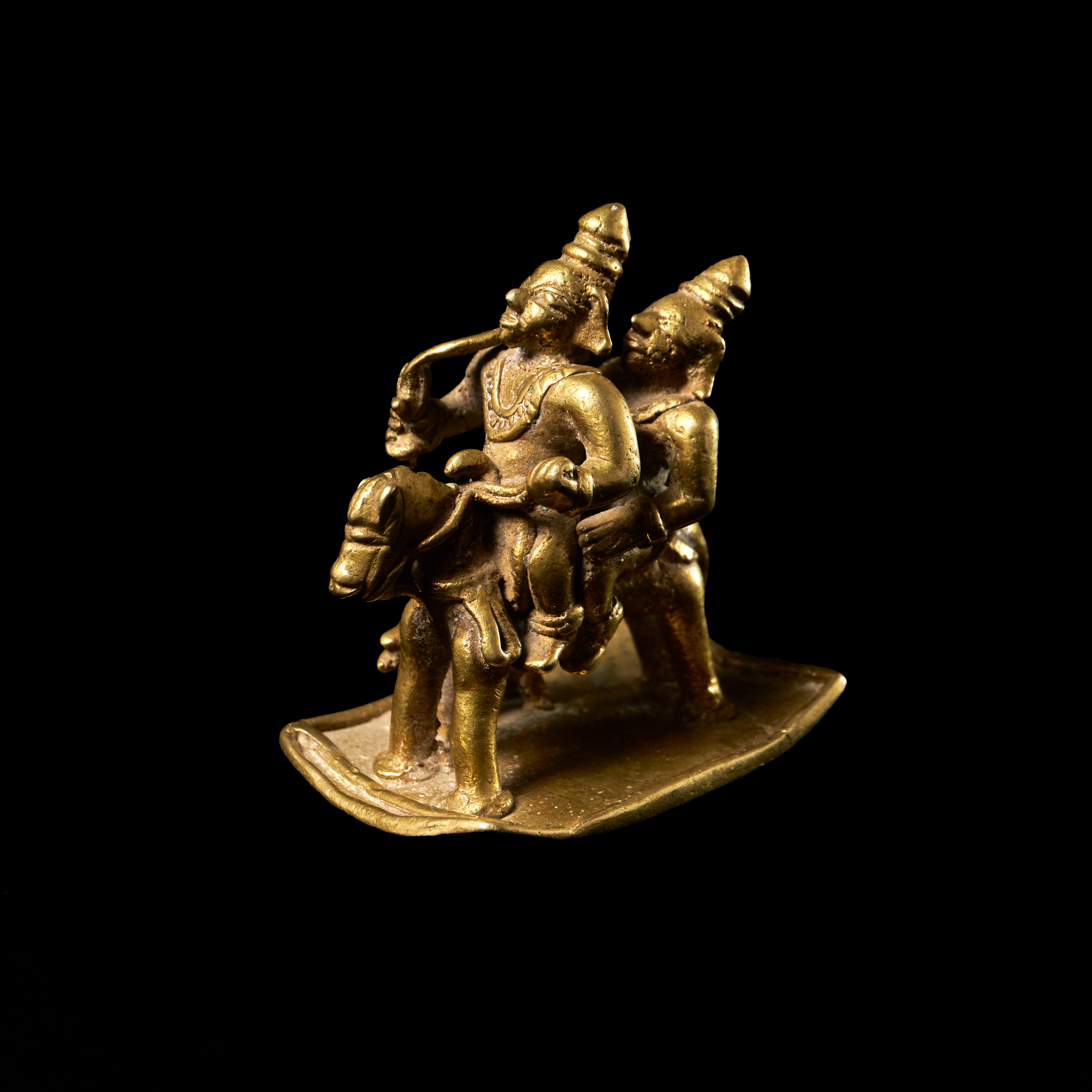 FIGURIN, Indien 1700/1800-tal, föreställer Shiva och Parvati som Khandoba och Mhalsa, kopparlegering.