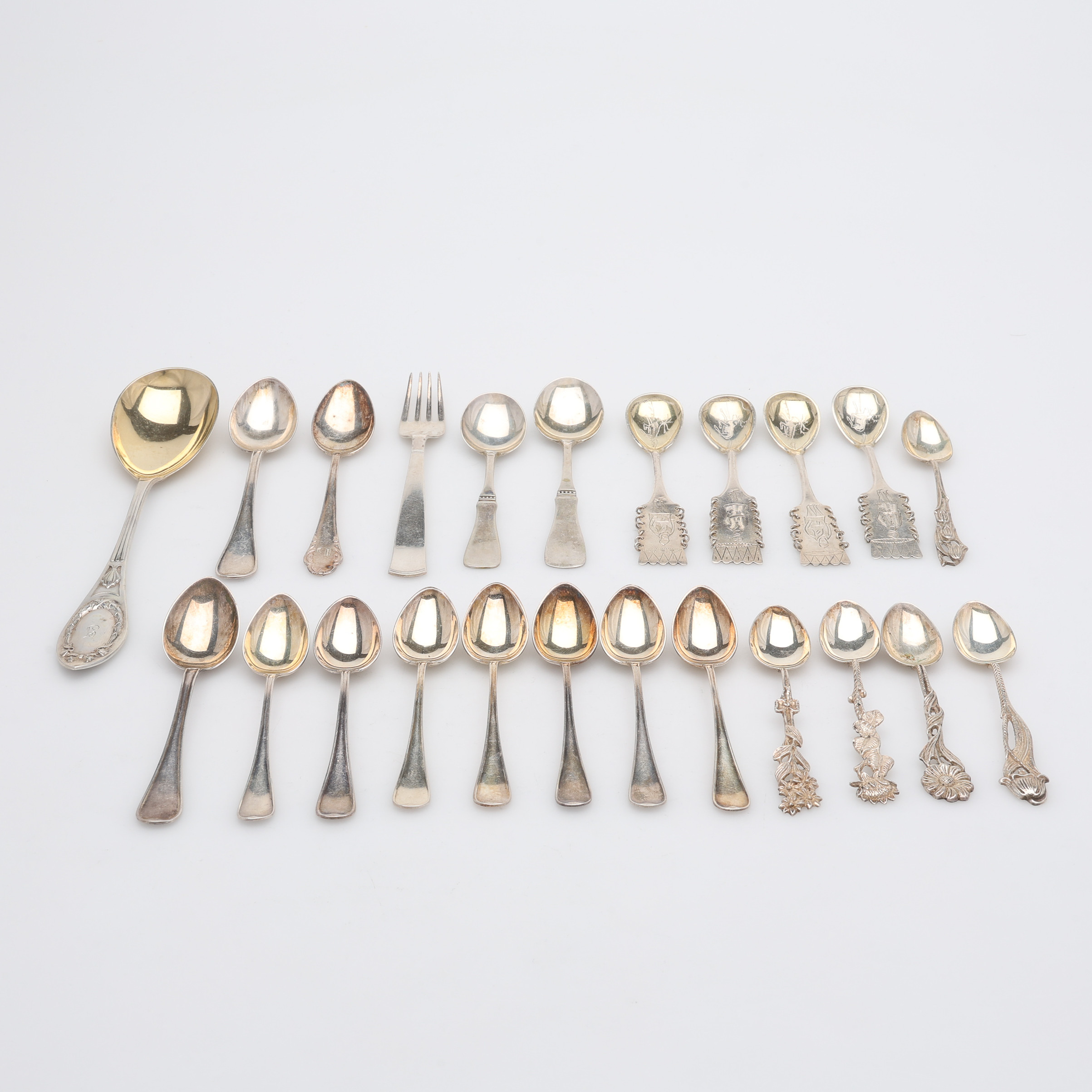 BESTICK, SILVER, 23 DELAR, TOTAL VIKT CA 320 GRAM.
