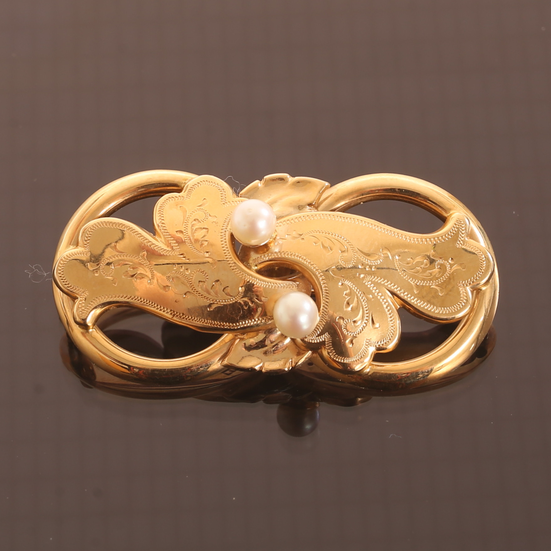 BROSCH, 18 k guld.