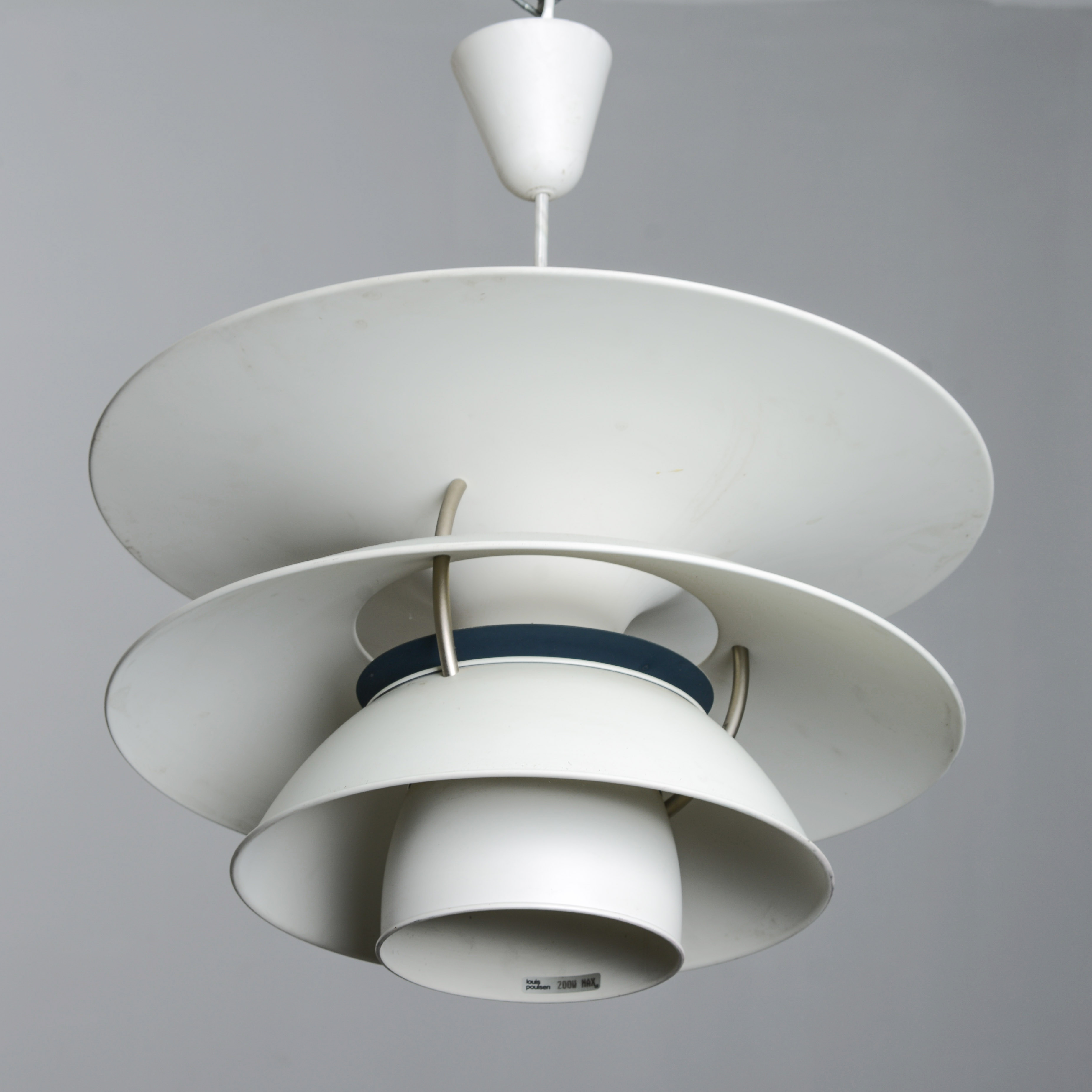 POUL HENNINGSEN. Taklampa, "PH 6 1/2 Charlottenborg", Louis Poulsen, Danmark.