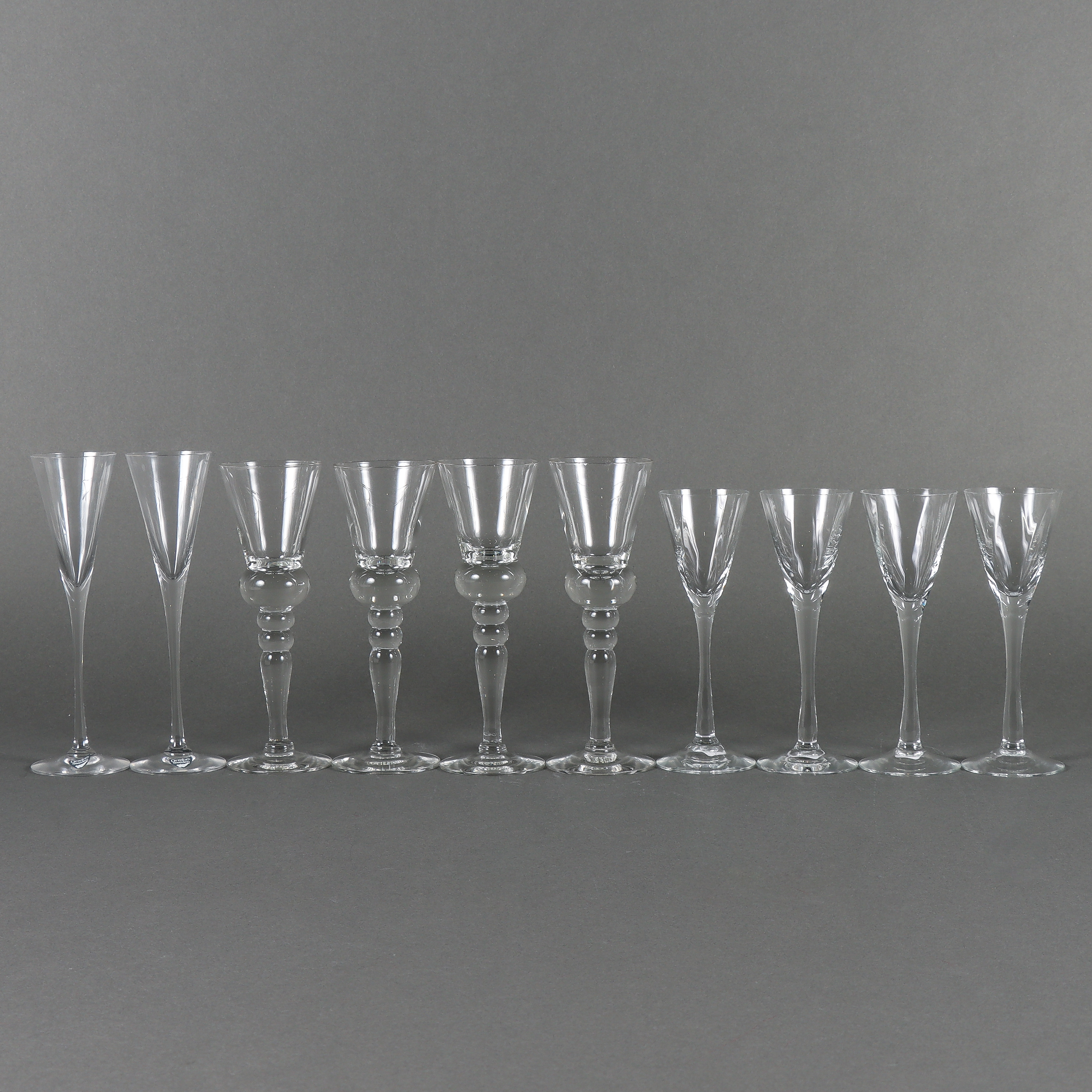 SNAPSGLAS 10 stycken, olika modeller.