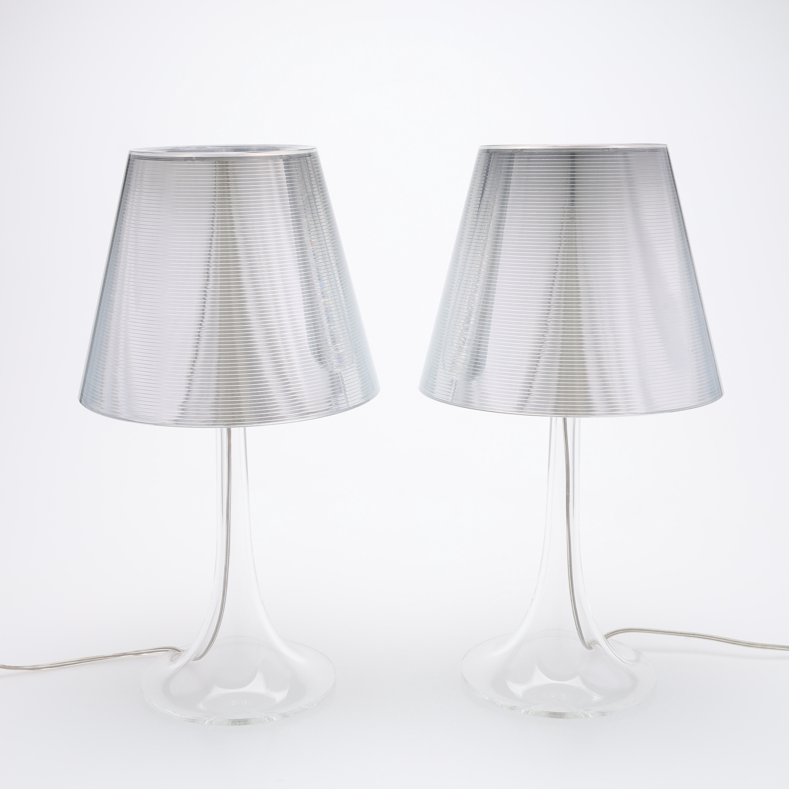 PHILIPPE STARCK. BORDSLAMPOR, ETT PAR, "MISS KT", FLOS, ITALIEN.
