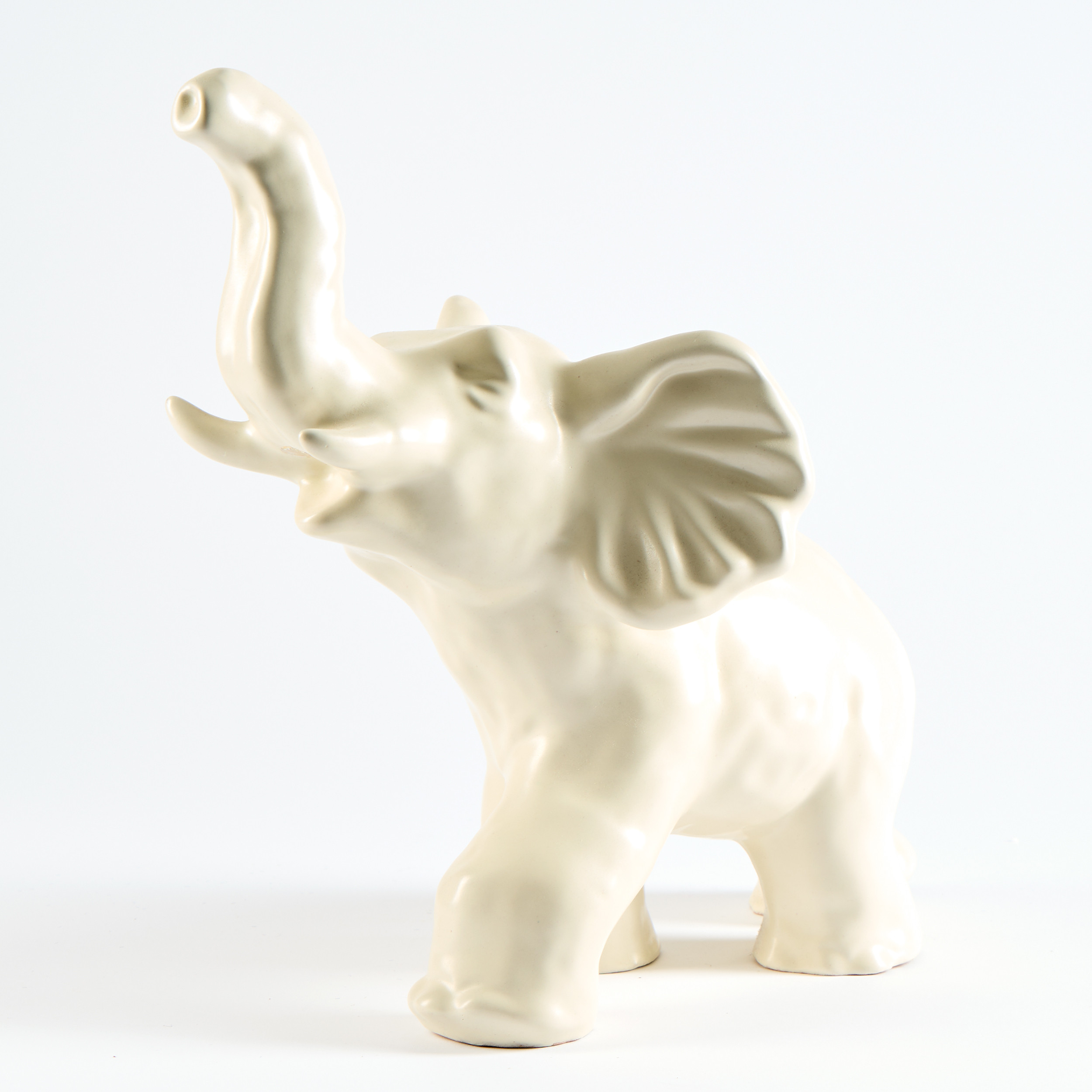 VICKE LINDSTRAND. Elefant, Upsala Ekeby.