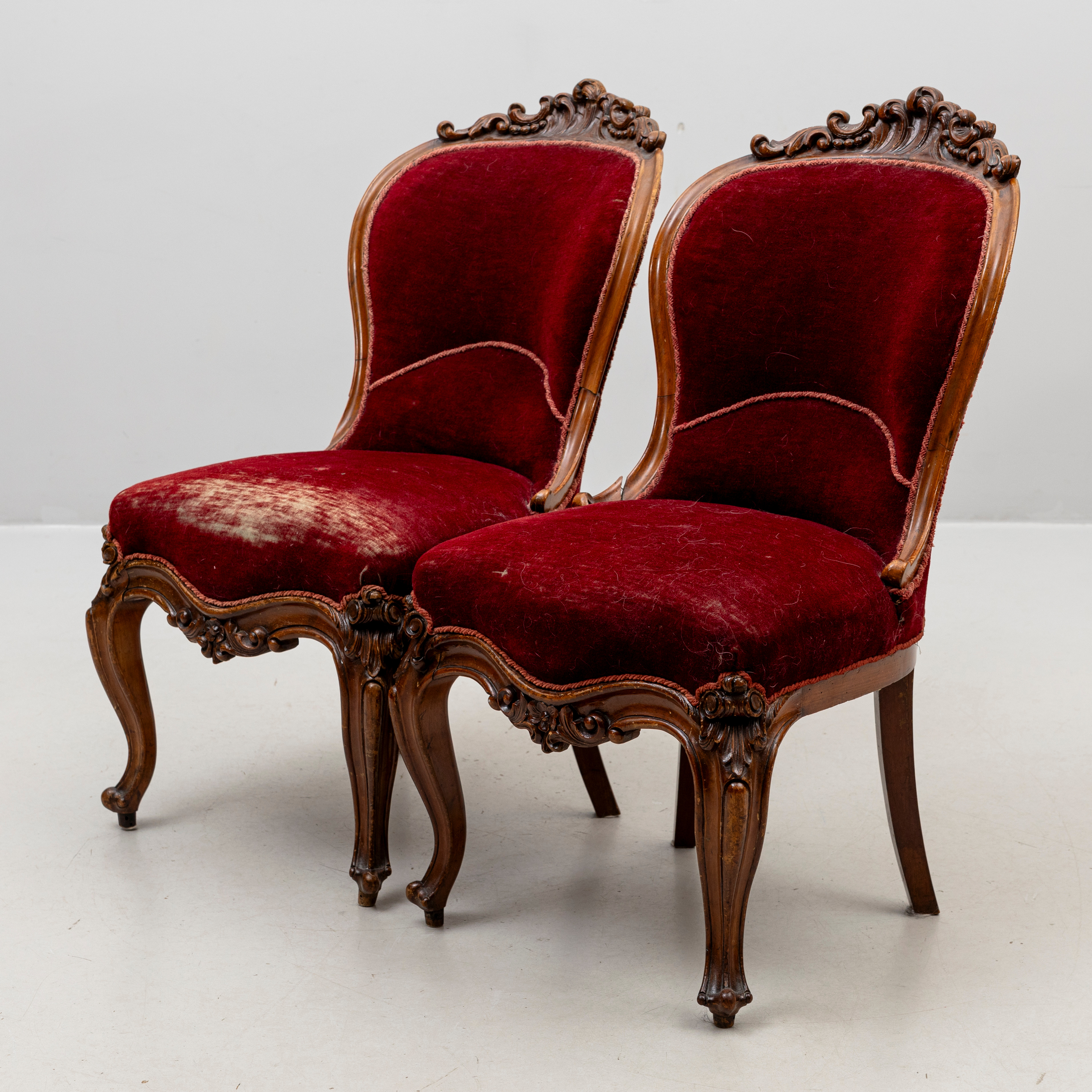STOLAR, ett par, mahogny, Nyrokoko, 1800-talets första hälft.