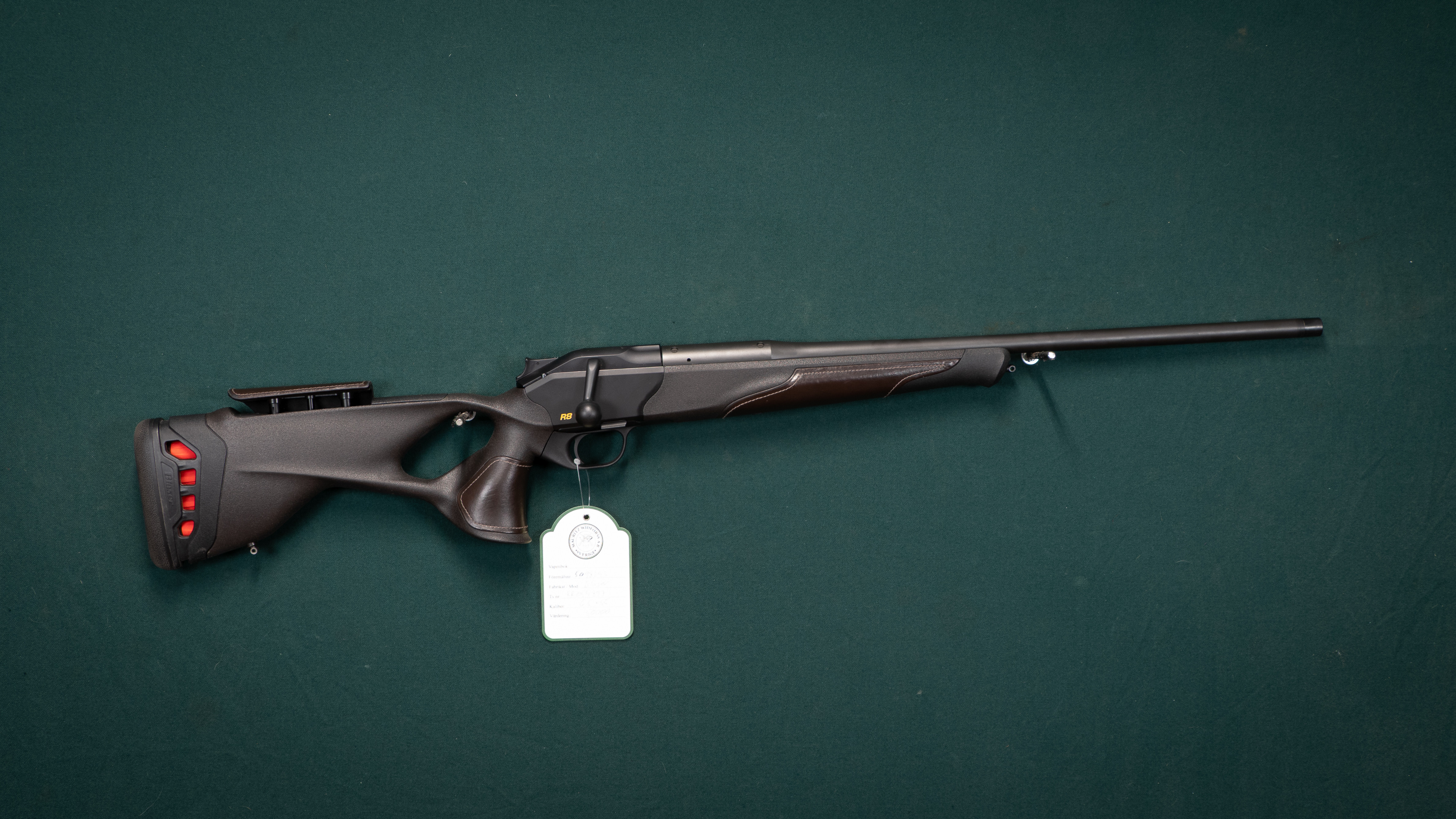 Blaser R8 Ultimate Leather Kaliber 6,5x55. Tillv.nr. RR054897 SE3119844.