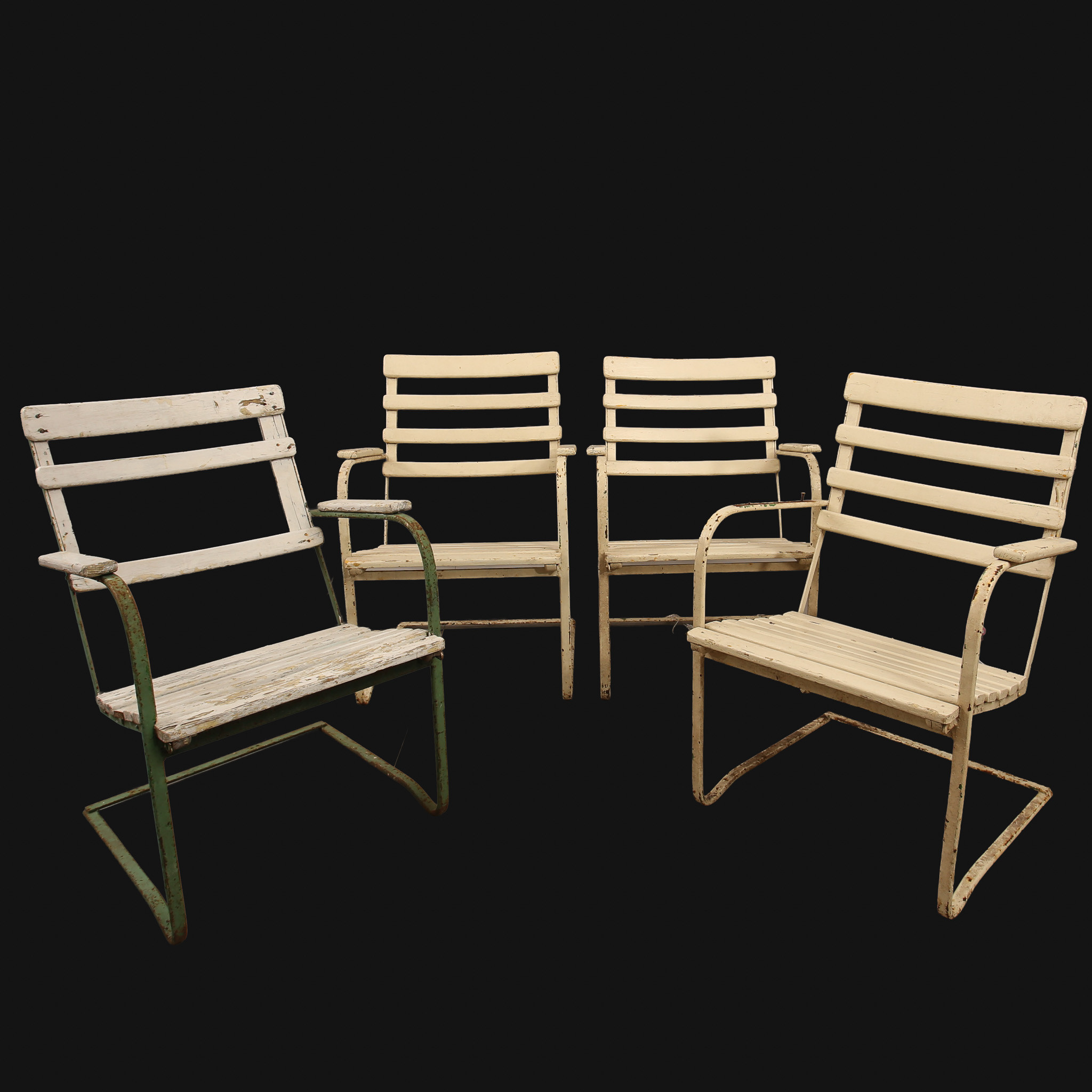TRÄDGÅRDSSTOLAR, 4 st., stål och trä, bemålade. Thulins vagnsfabrik i Skillingaryd. Design Eric Hörvik. Omkring 1950.