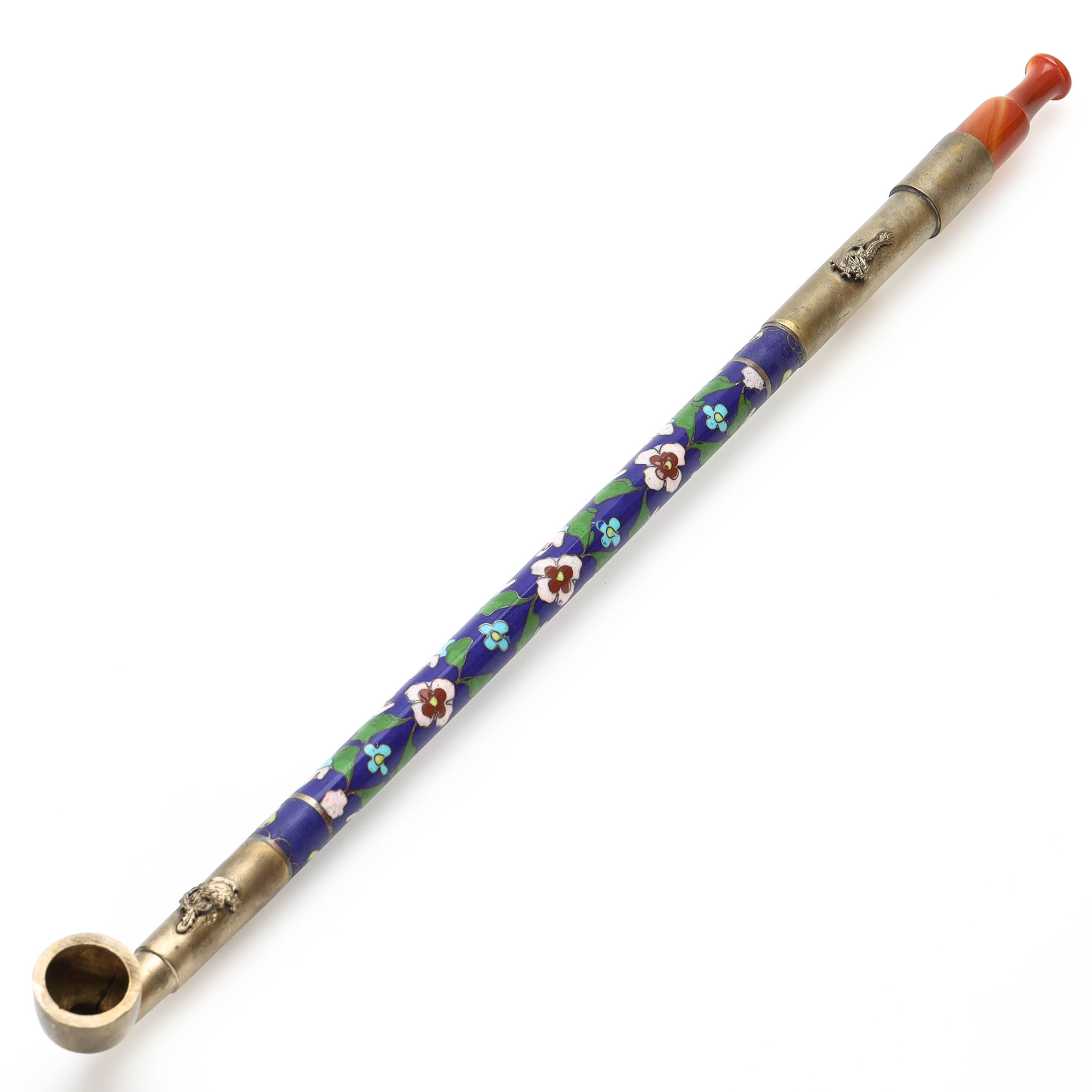 PIPA, floral dekor i emaljfärger, dekor av drakar i metall, Kina.