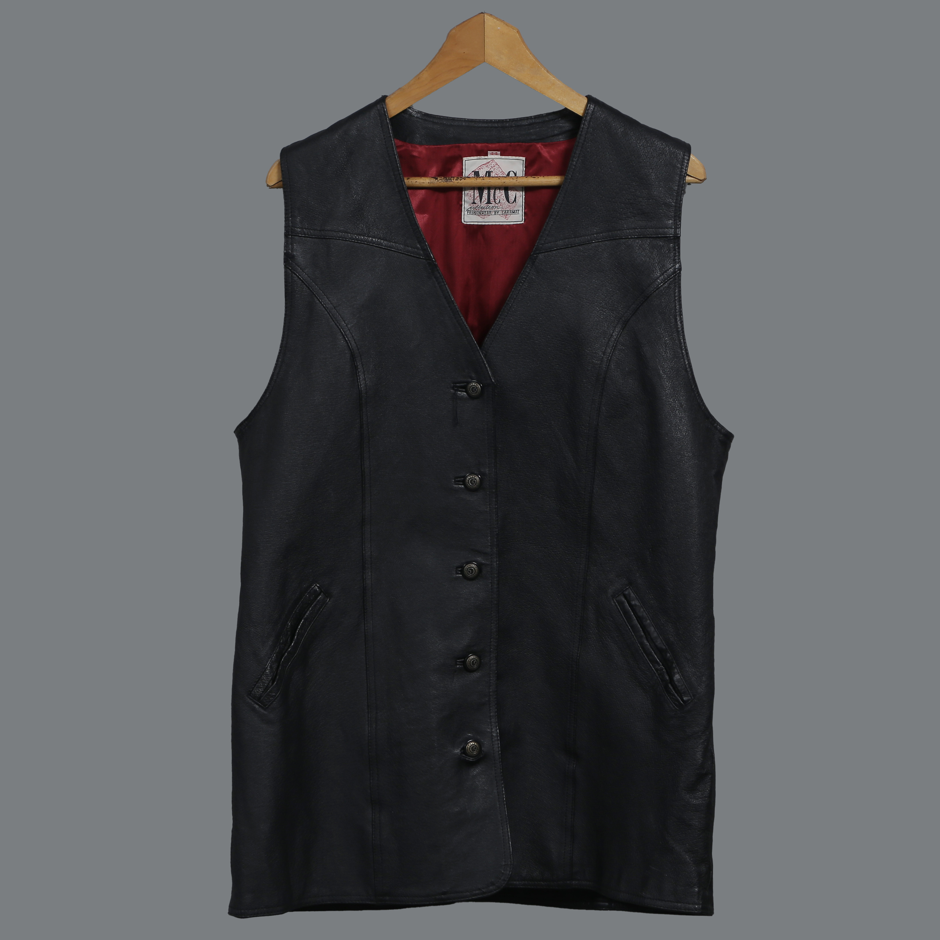 HERRVÄST, SKINN, MCC COLLECTION FASHIONWEAR BY CARAMAT, STORLEK 44.