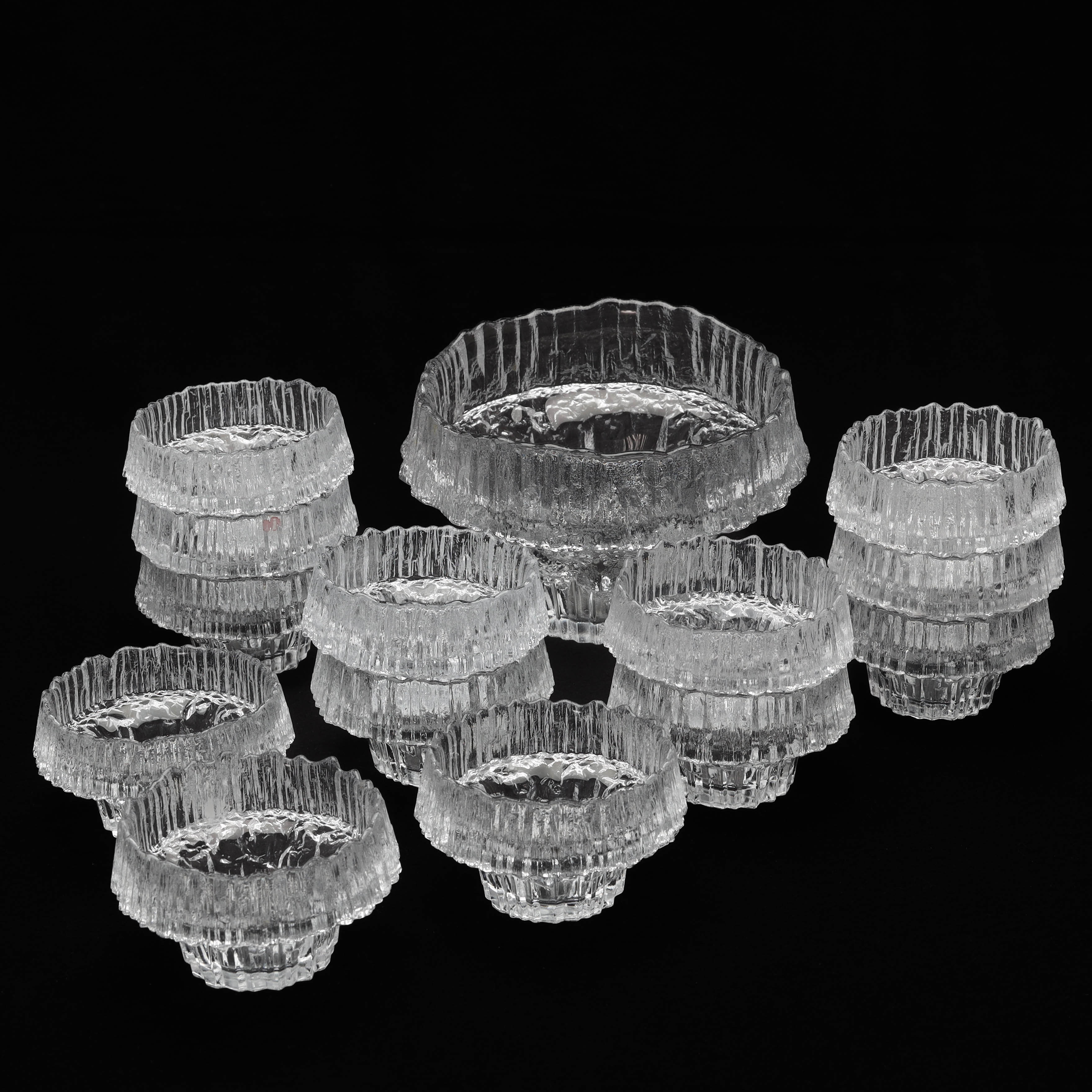 TAPIO WIRKKALA. SKÅL & LJUSLYKTOR, 14 delar, skål signerad, Iittala.