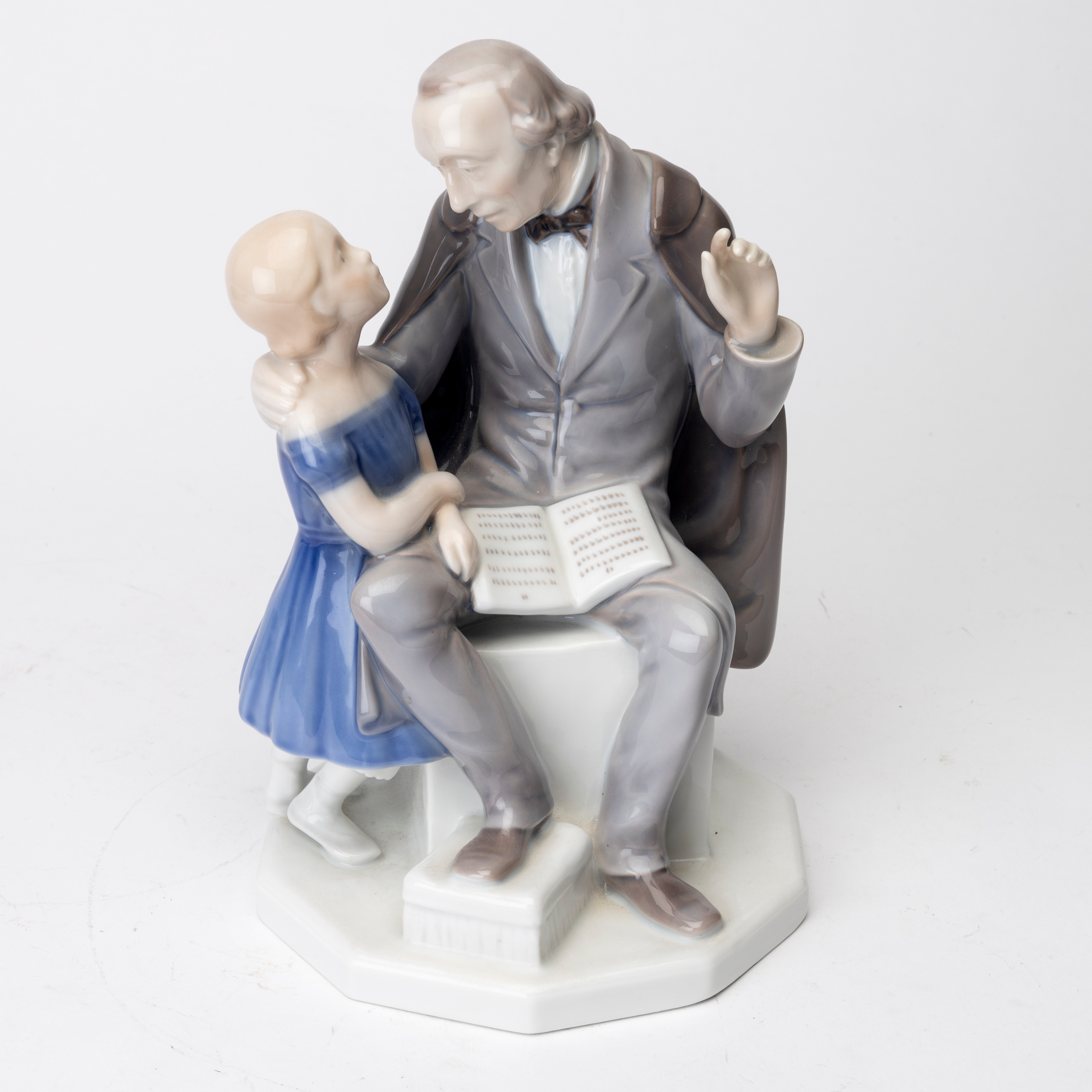 FIGURIN, H.C. Andersen läser en saga, porslin, Bing & Gröndahl, Danmark.