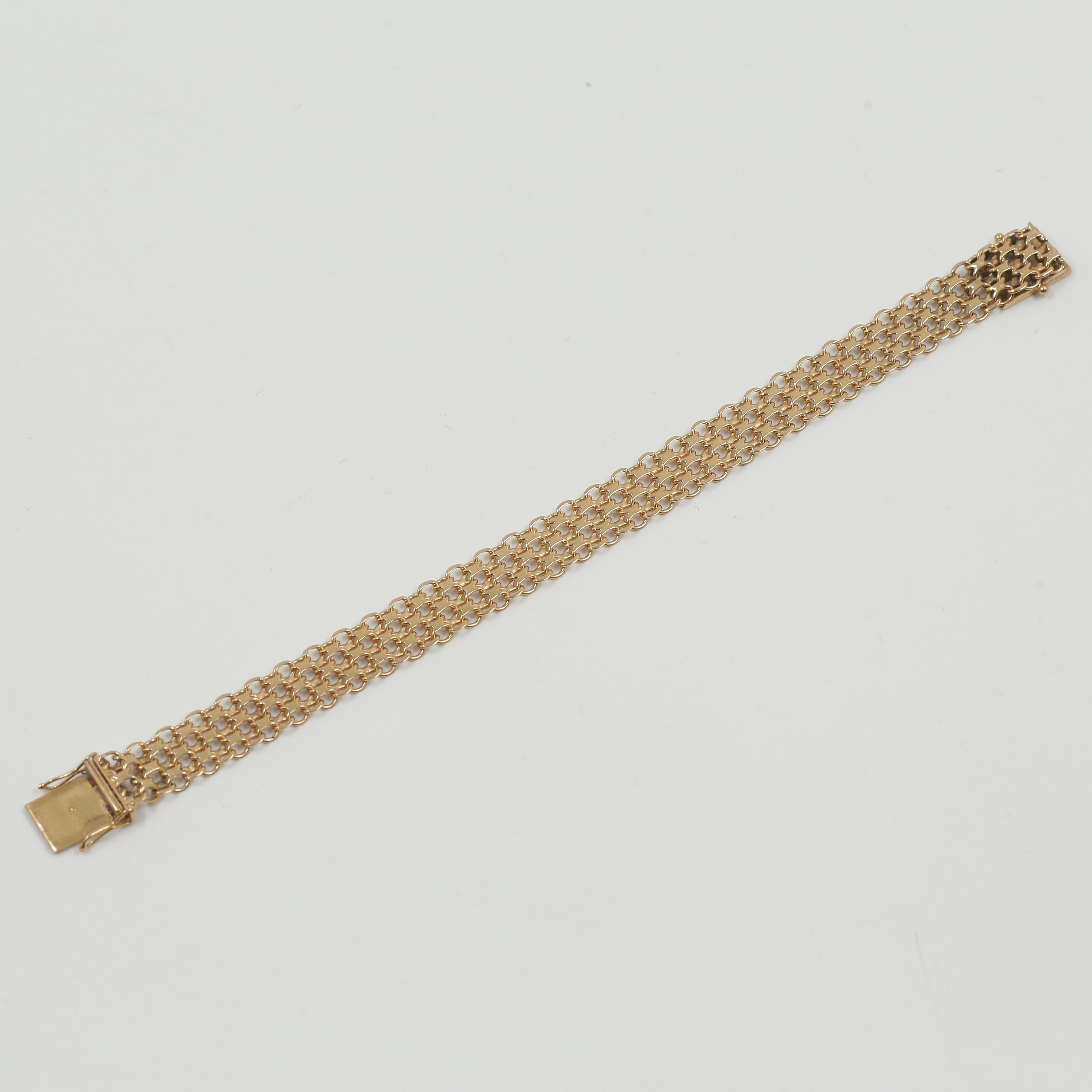 ARMBAND, BISMARCK, 18K GULD, CFG, N8 (1939).