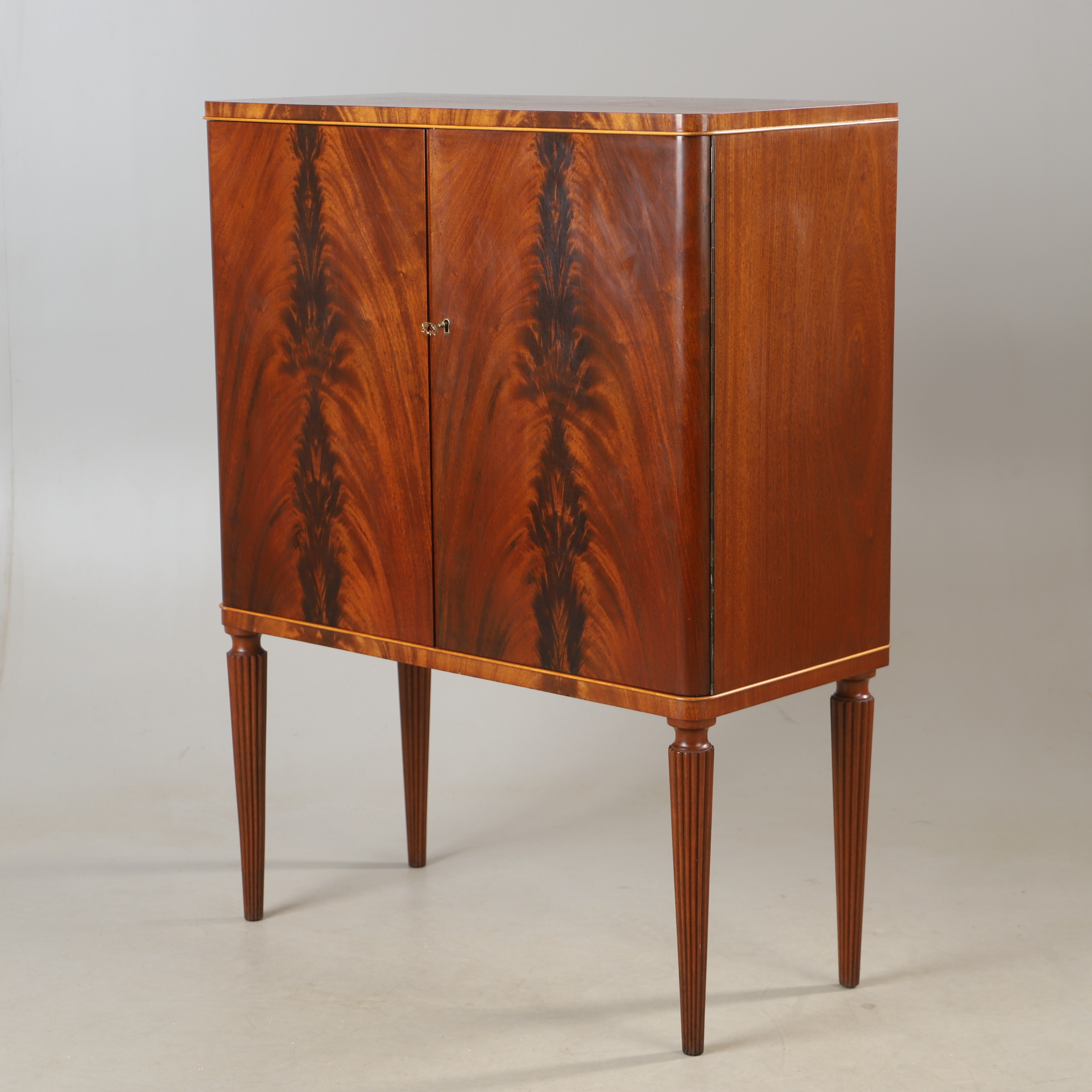 SKÅP, mahogny, Swedish modern, Förenade möbelfabrikerna, 1940-tal.