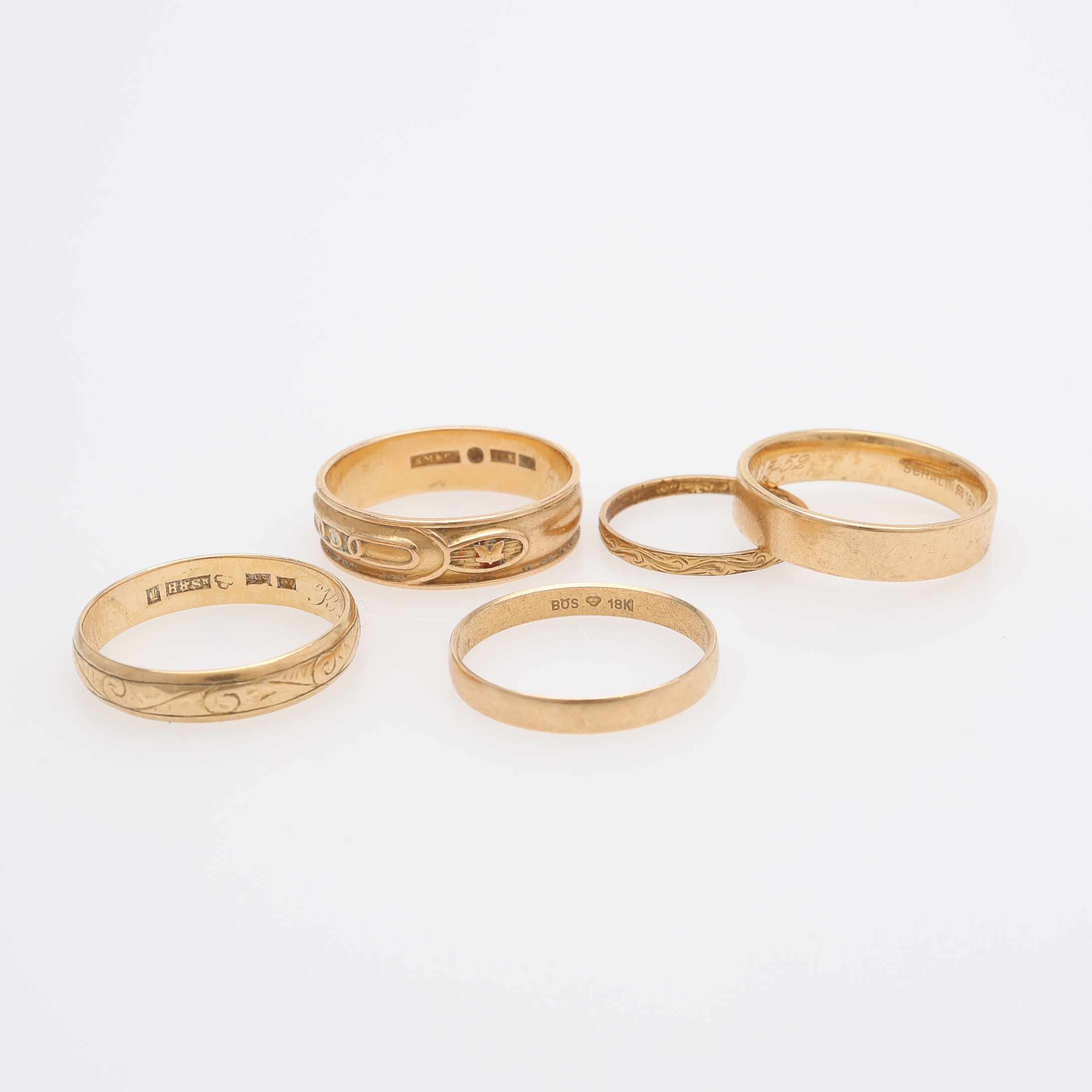 5 GULDRINGAR 18K.