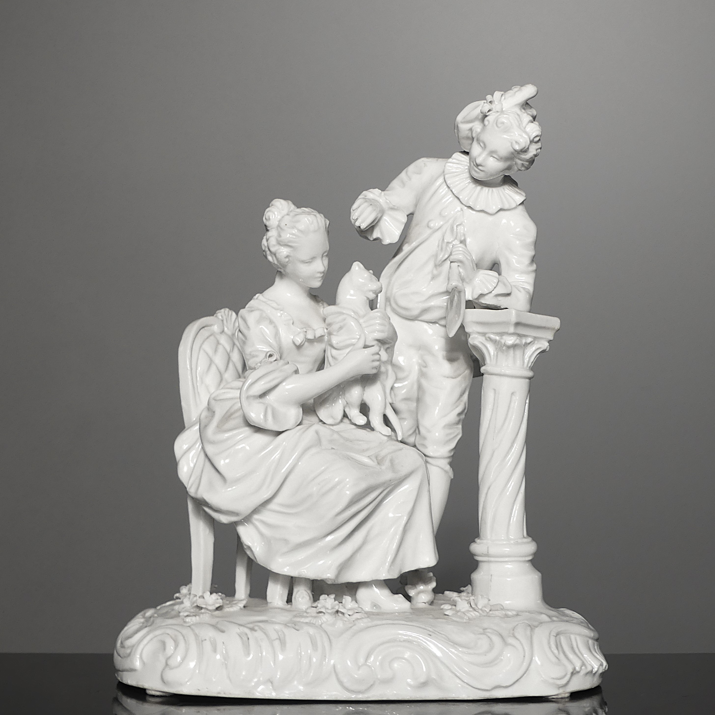 FIGURIN, porslin, par med katt, Frankenthal 1700-tal.
