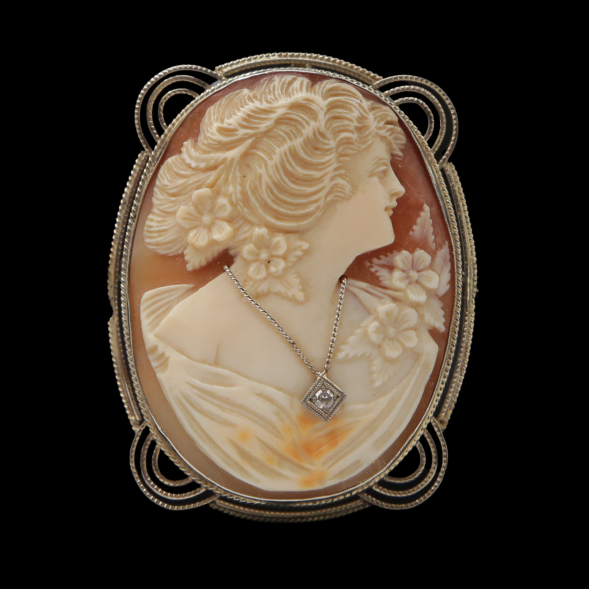 CAMÉBROSCH, 14K VITGULD.