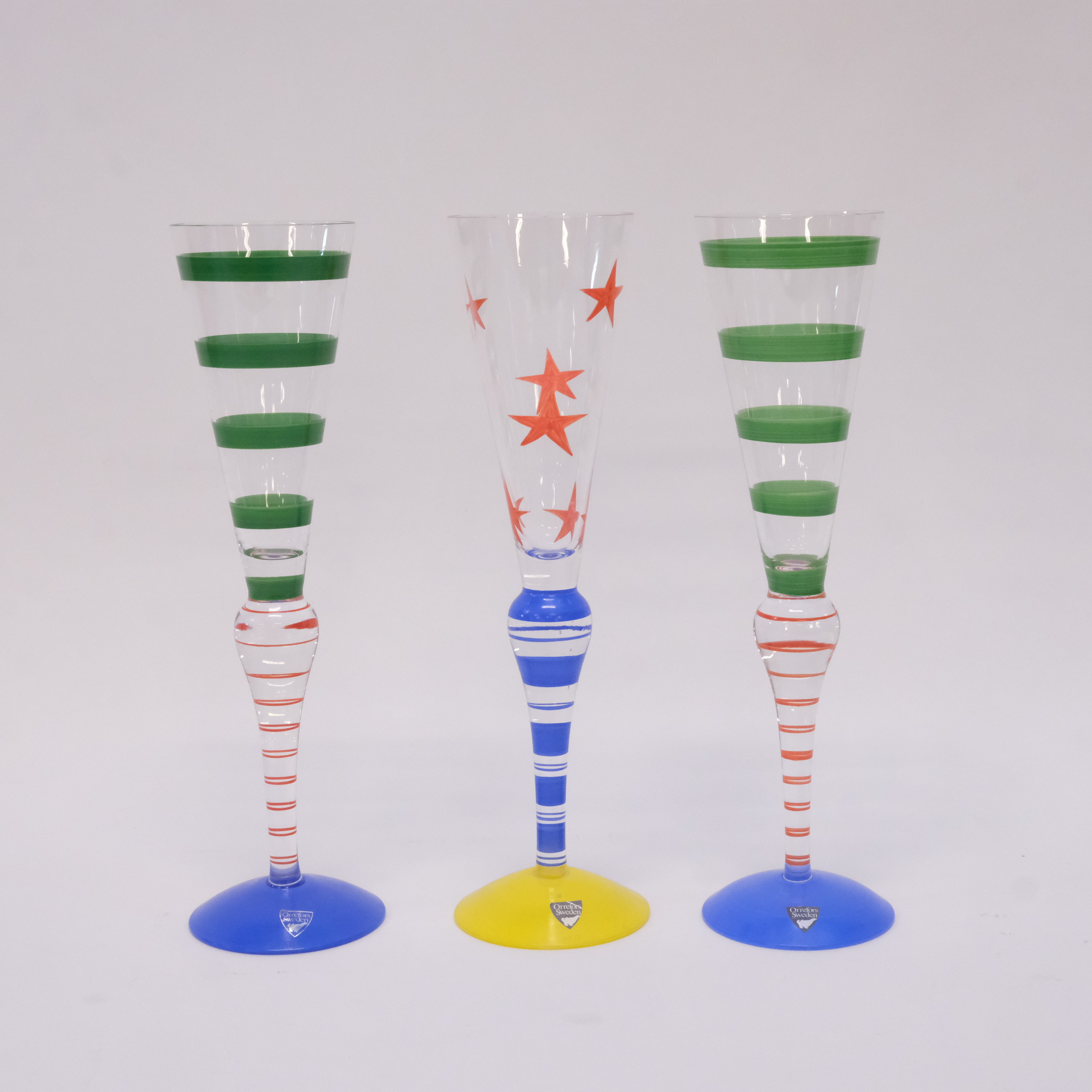 ANNE NILSSON. CHAMPAGNEGLAS, "CLOWN", ORREFORS, TRE STYCKEN.