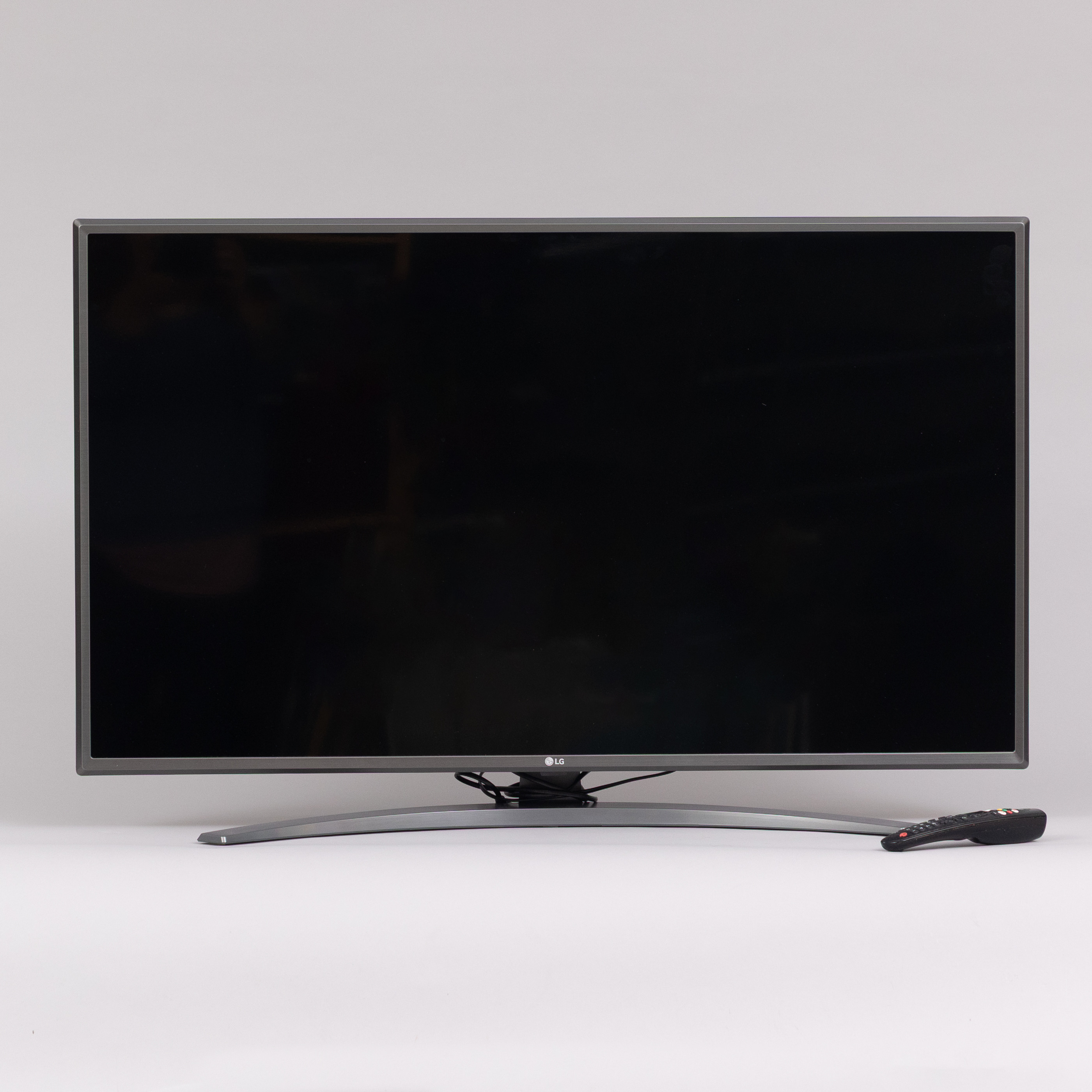 LG UN81 4K UHD Smart-TV 43".