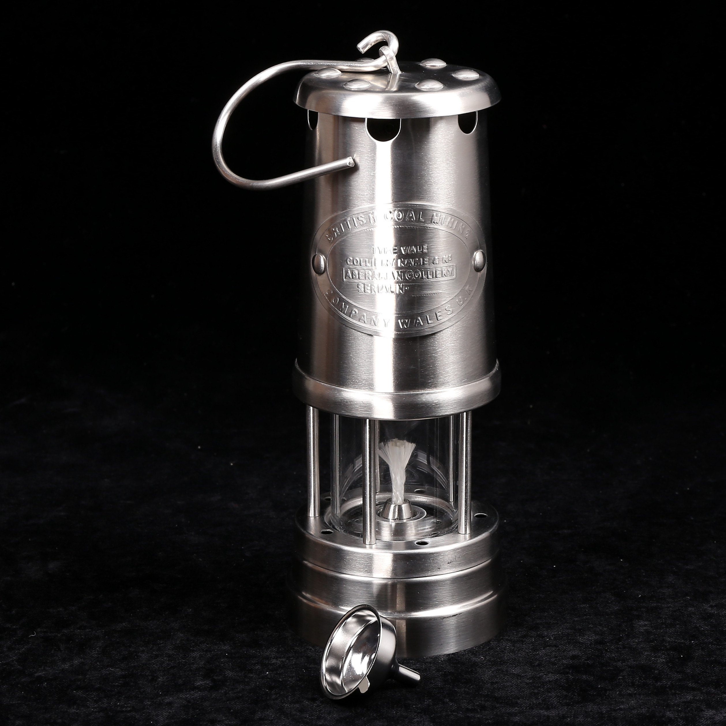 GRUVLYKTA, stål/glas, British Cole Mining, 1900-talets andra hälft.