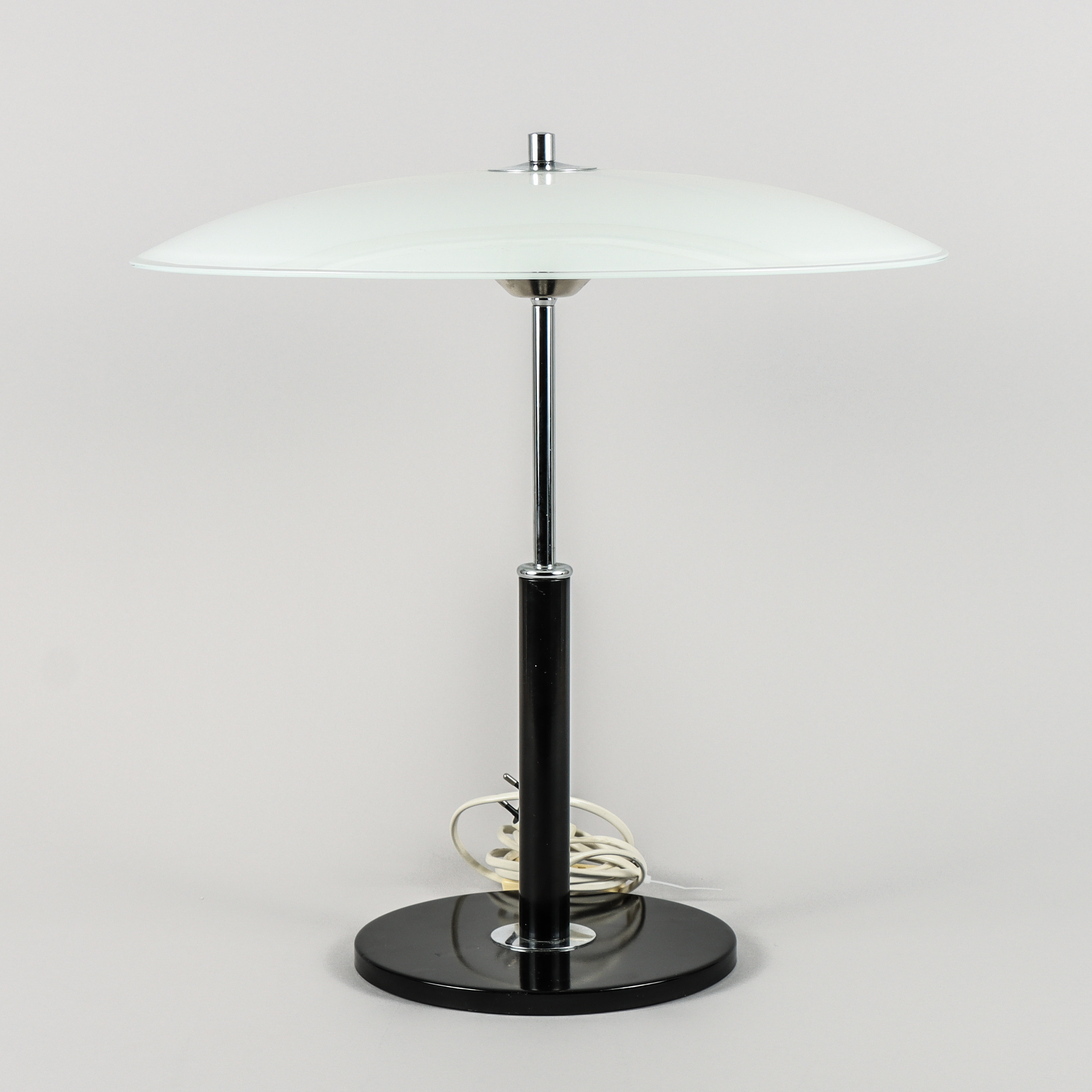 KARIN MOBRING. Bordslampa, "Solist", metall och glas, IKEA, 1990-tal.
